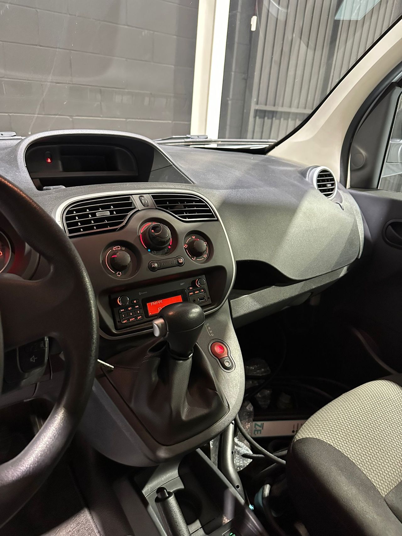 Renault Kangoo Z.E. 2 plazas  - Foto 15