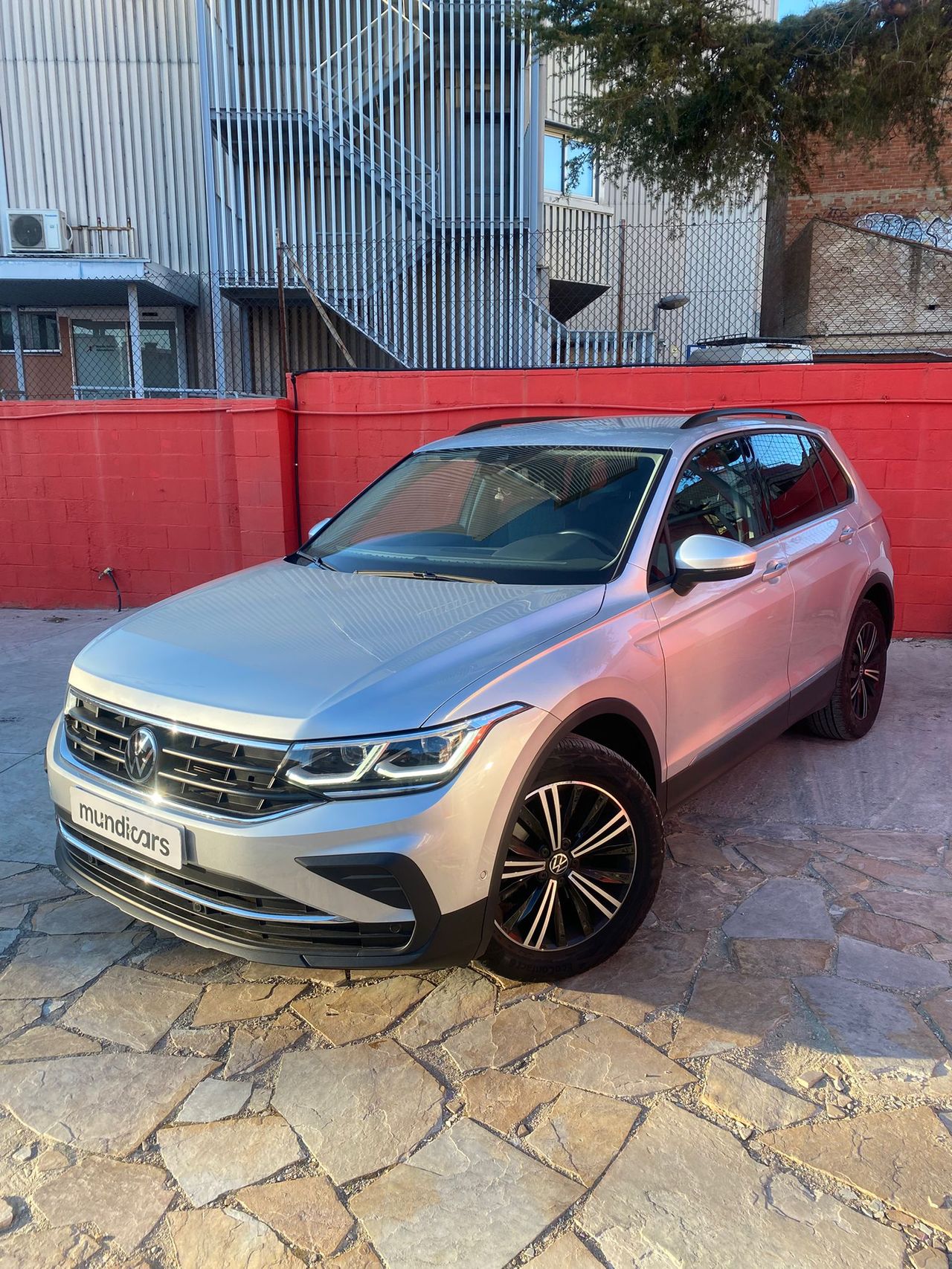 Volkswagen Tiguan Urban Sport 1.5 TSI 110kW (150CV) - Foto 7