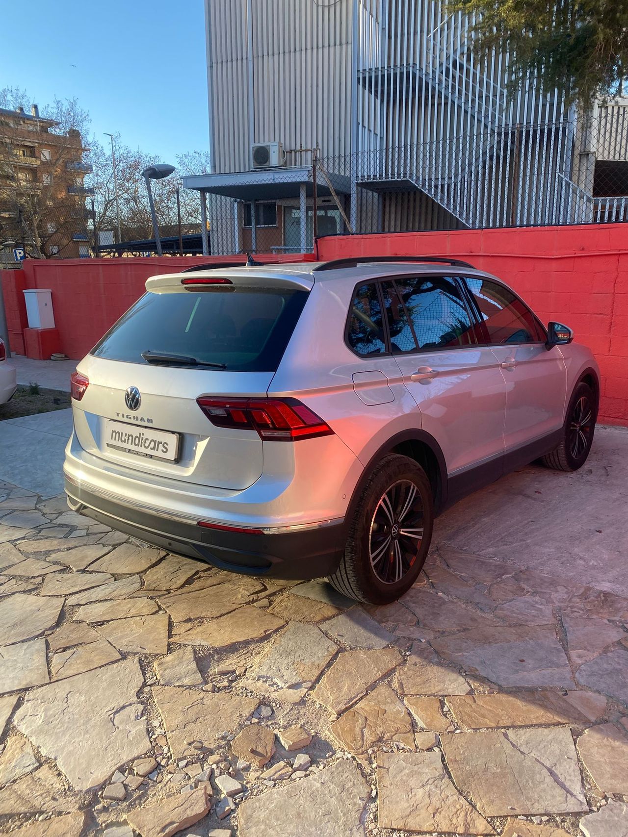 Volkswagen Tiguan Urban Sport 1.5 TSI 110kW (150CV) - Foto 13