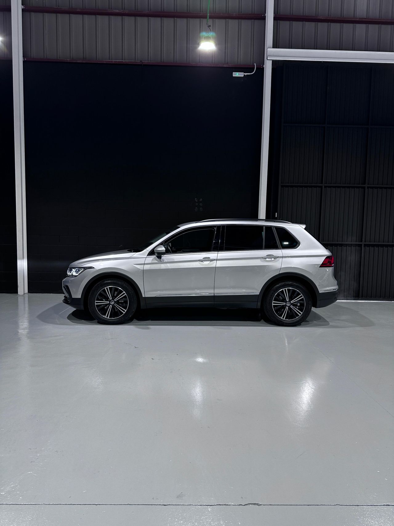 Volkswagen Tiguan Urban Sport 1.5 TSI 110kW (150CV) - Foto 5