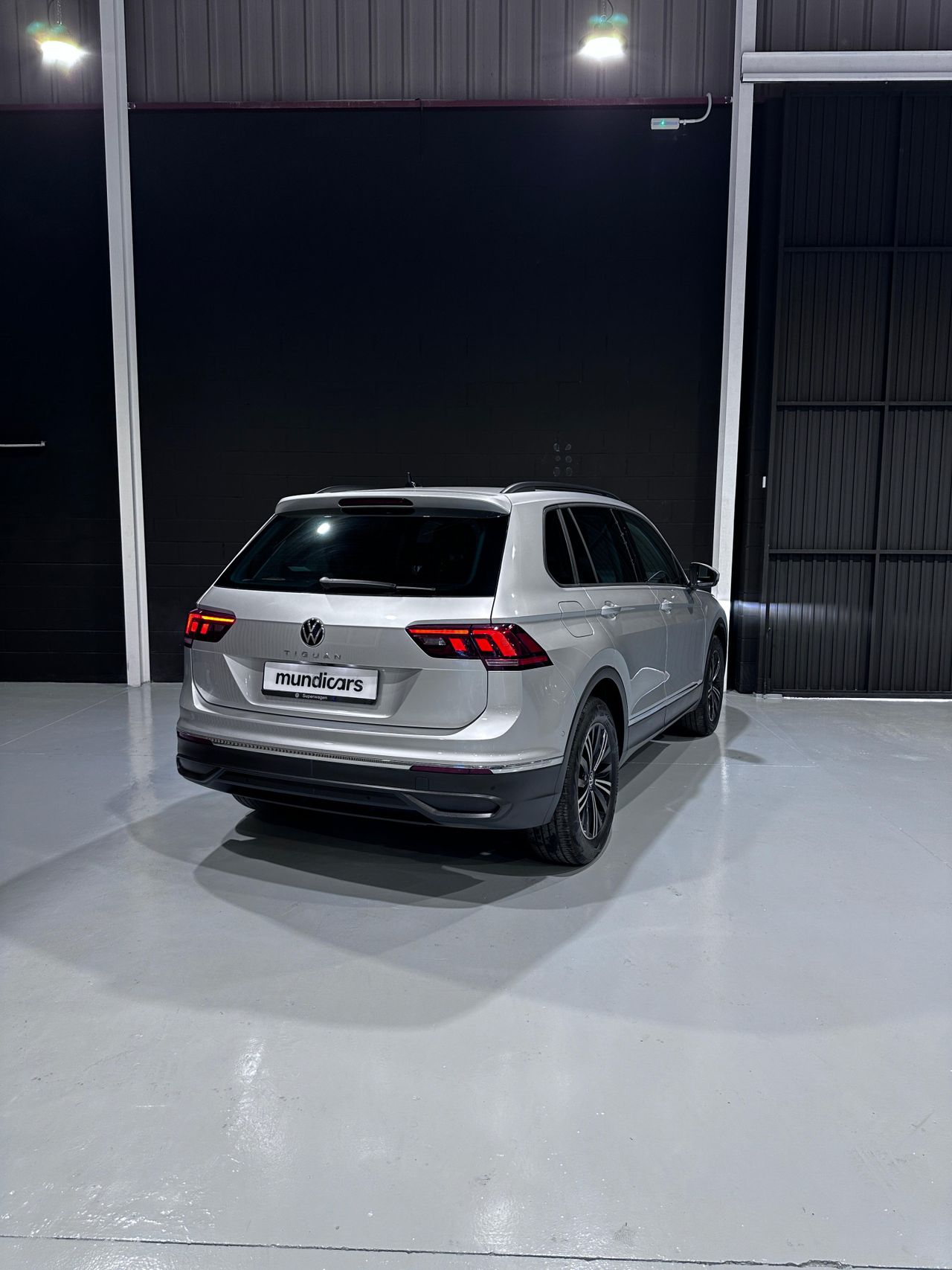 Volkswagen Tiguan Urban Sport 1.5 TSI 110kW (150CV) - Foto 8