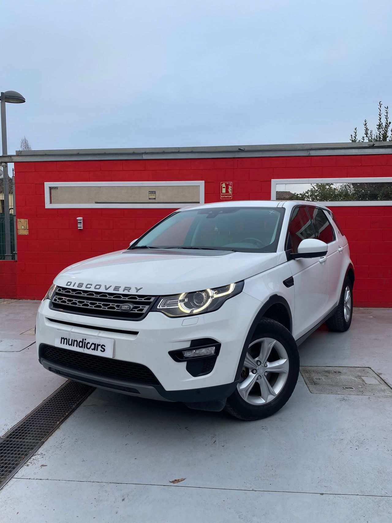 Land-Rover Discovery Sport 2.0L TD4 150CV 4x4 SE - Foto 8