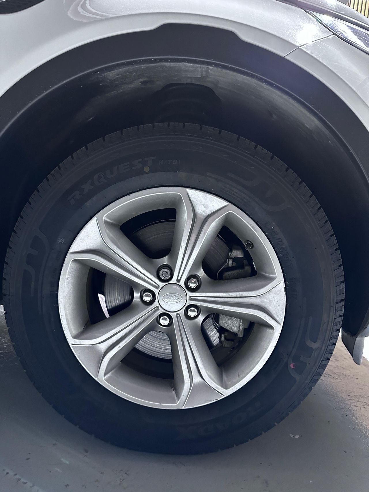 Land-Rover Discovery Sport 2.0L TD4 150CV 4x4 SE - Foto 17