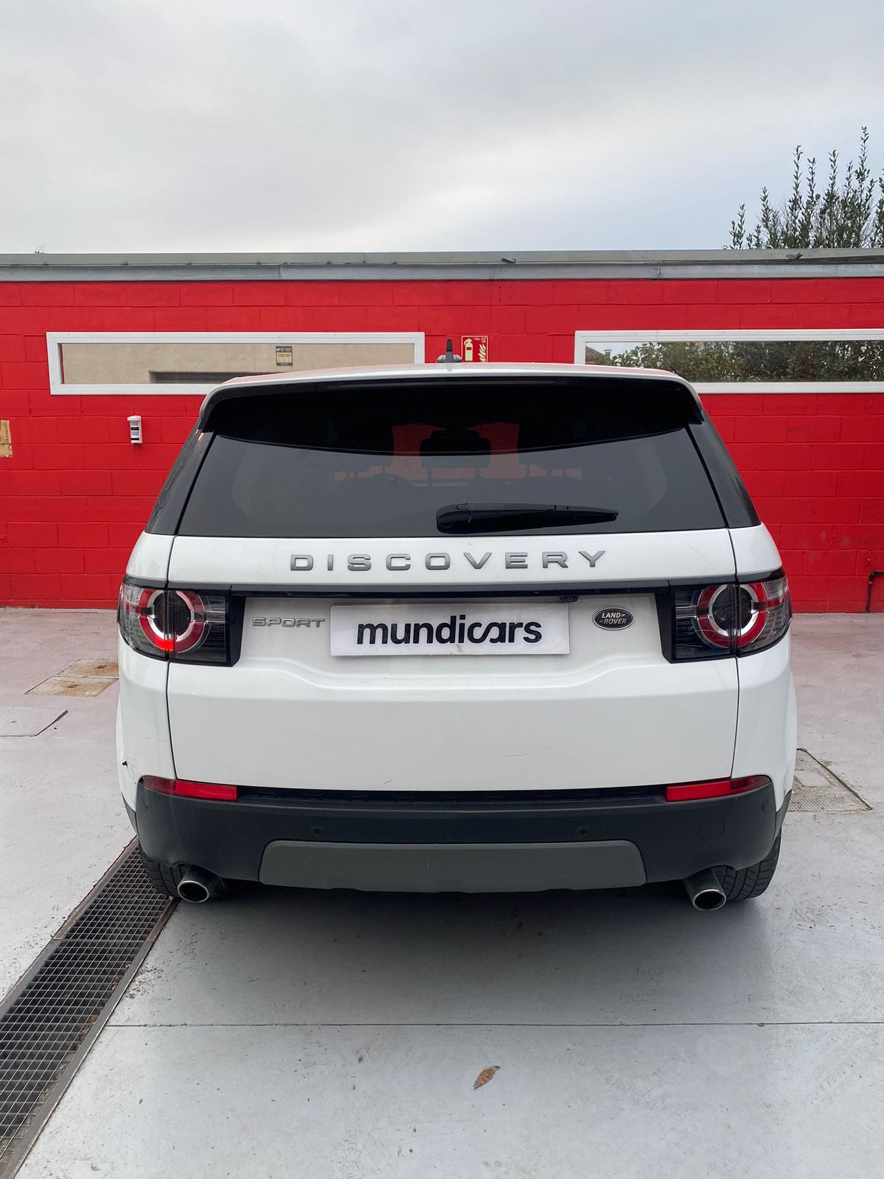 Land-Rover Discovery Sport 2.0L TD4 150CV 4x4 SE - Foto 15