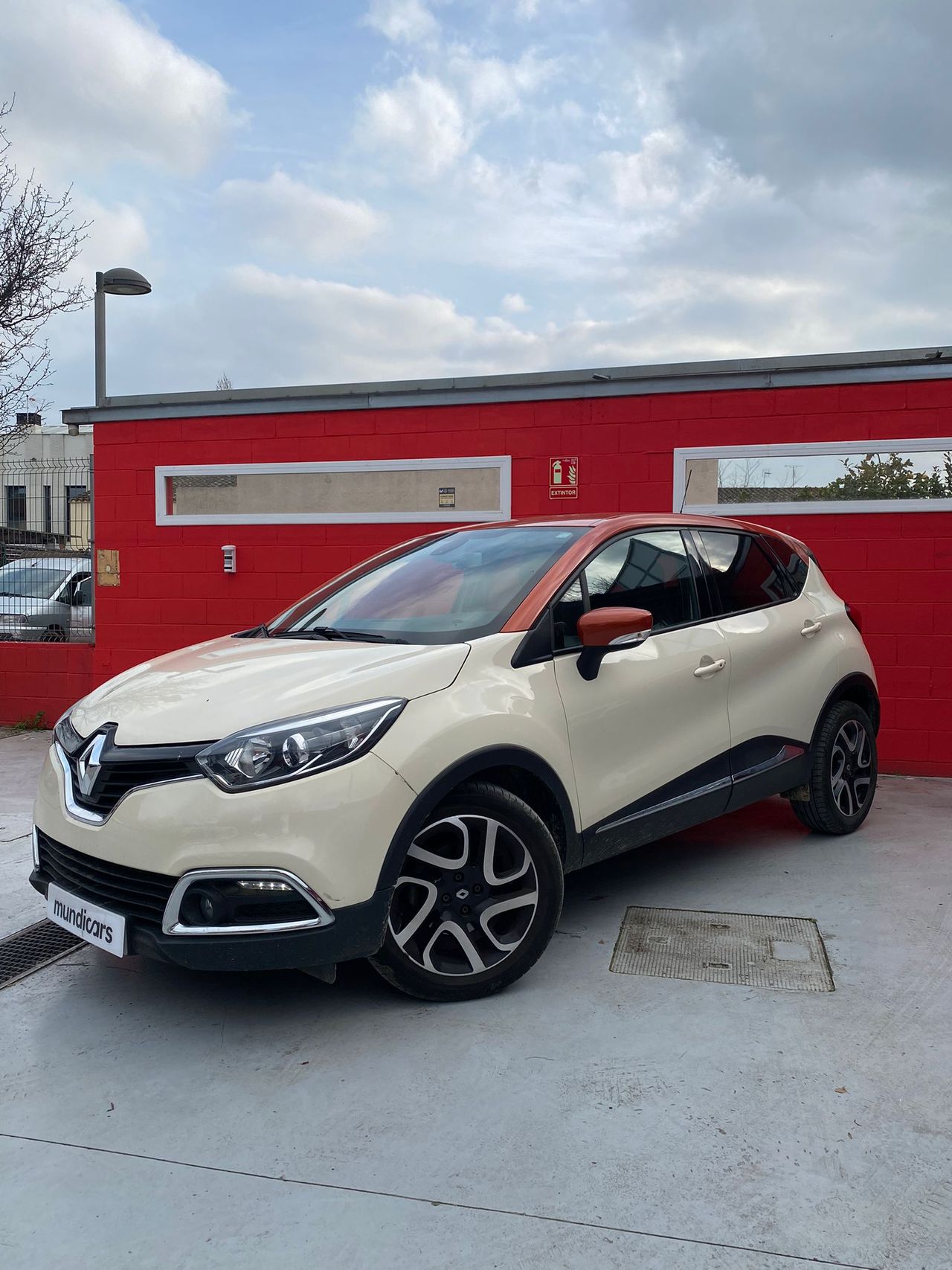 Renault Captur Zen TCe 120 EDC - Foto 8