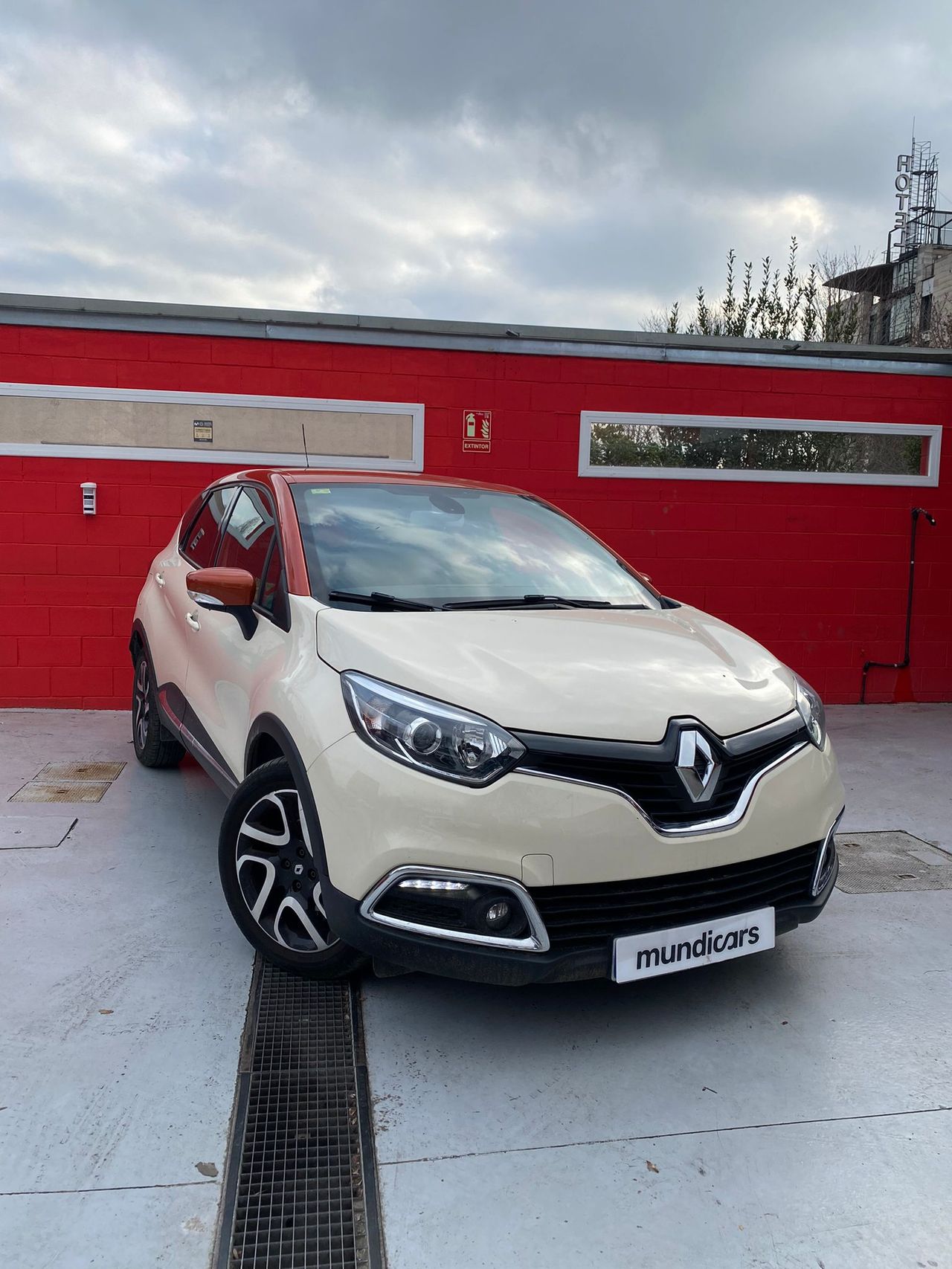 Renault Captur Zen TCe 120 EDC - Foto 5