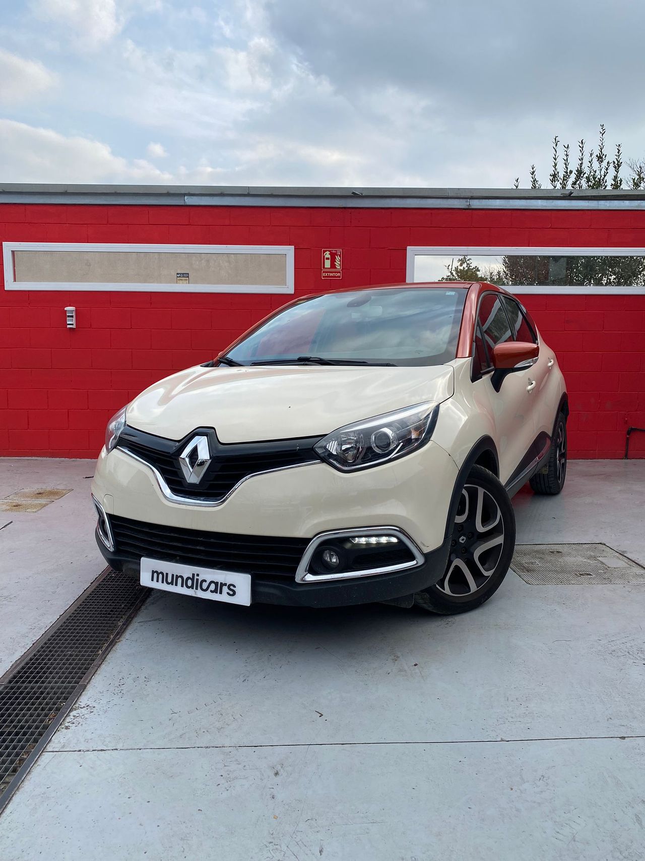 Renault Captur Zen TCe 120 EDC - Foto 7