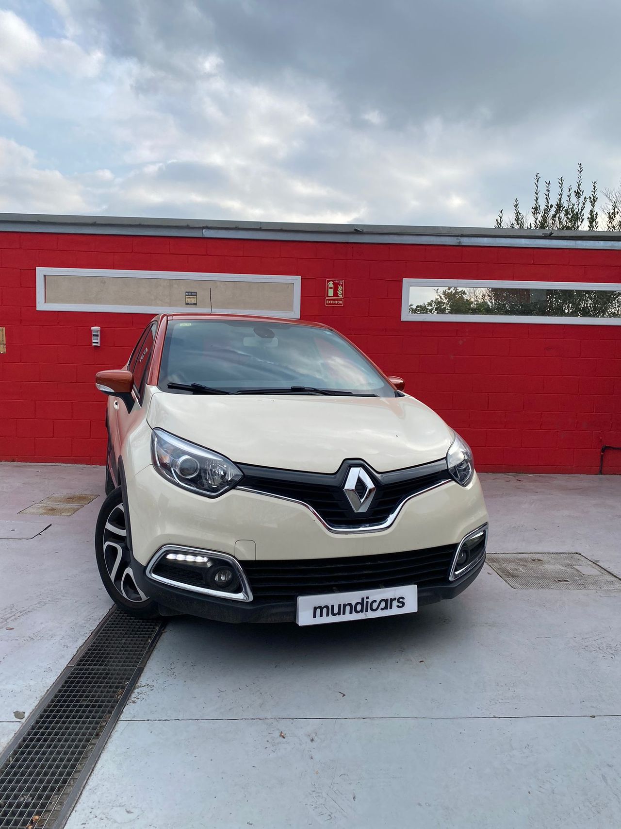 Renault Captur Zen TCe 120 EDC - Foto 4