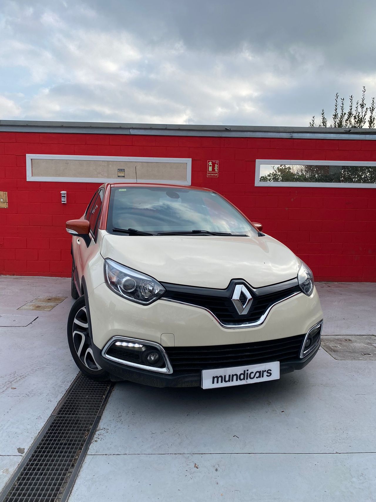 Renault Captur Zen TCe 120 EDC - Foto 6