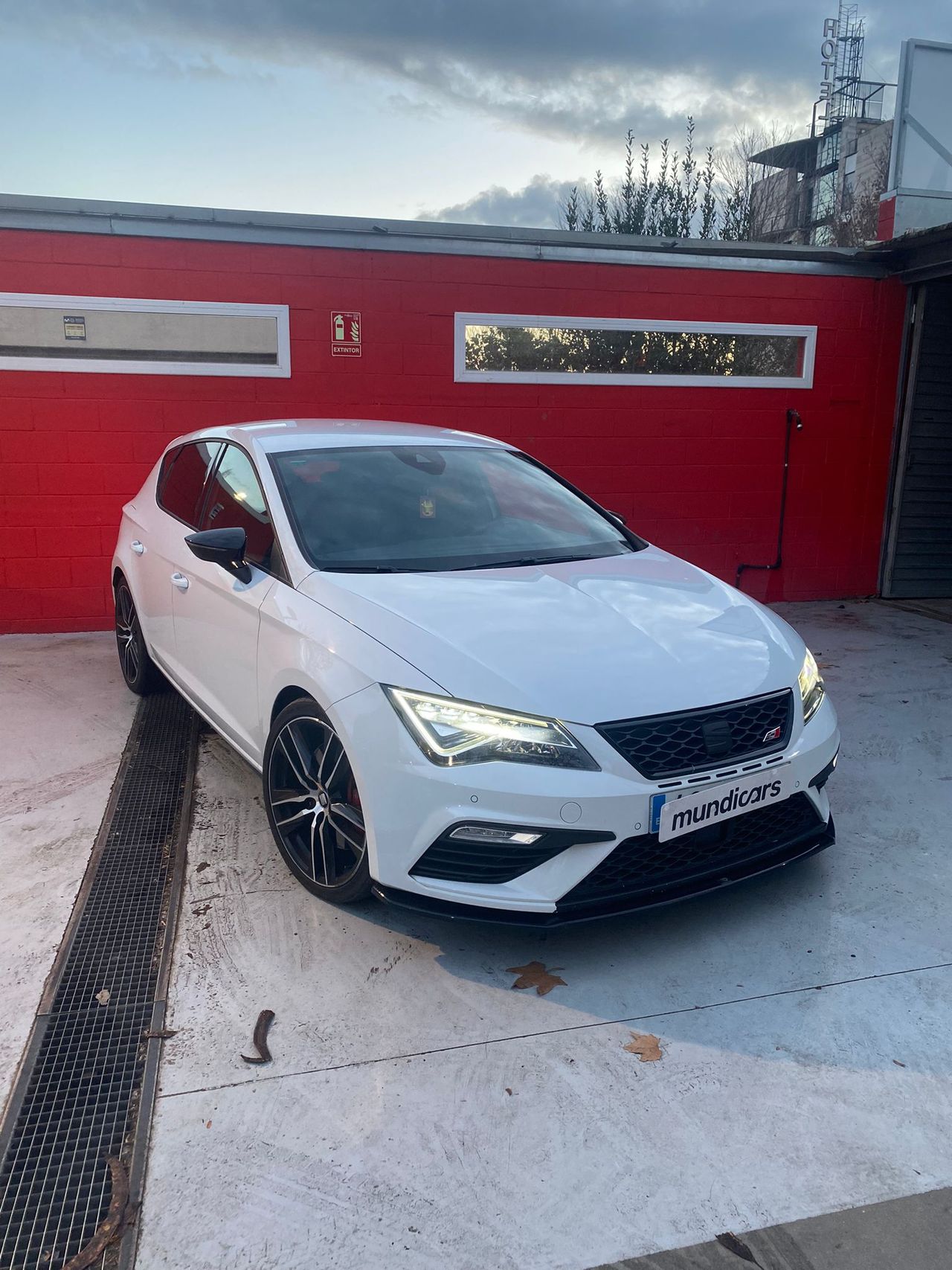 Seat Leon 2.0 TSI 213kW (290CV) DSG-7 St&Sp Cupra - Foto 7