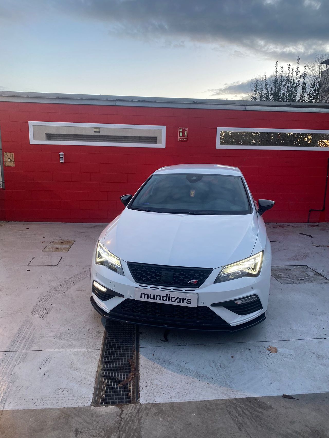 Seat Leon 2.0 TSI 213kW (290CV) DSG-7 St&Sp Cupra - Foto 9