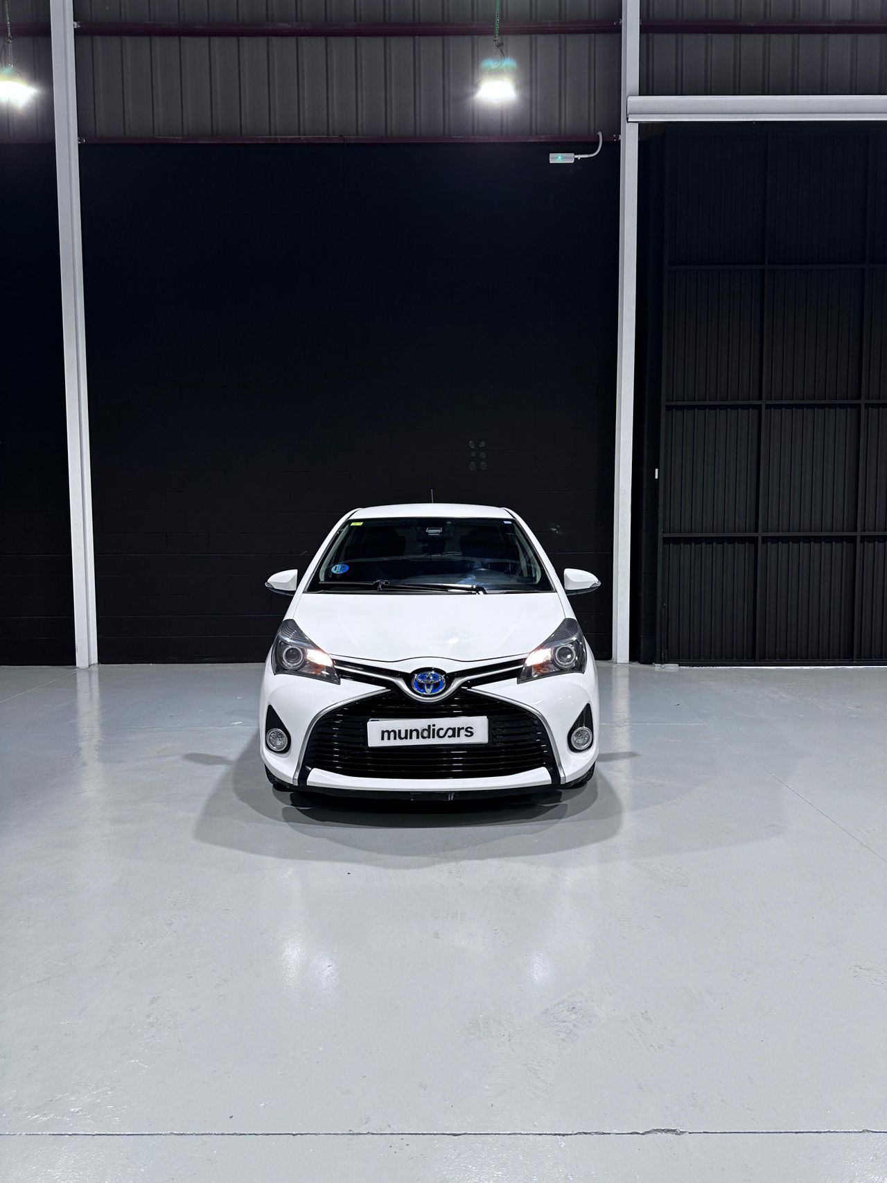 Toyota Yaris 1.5 Hybrid Advance - Foto 4