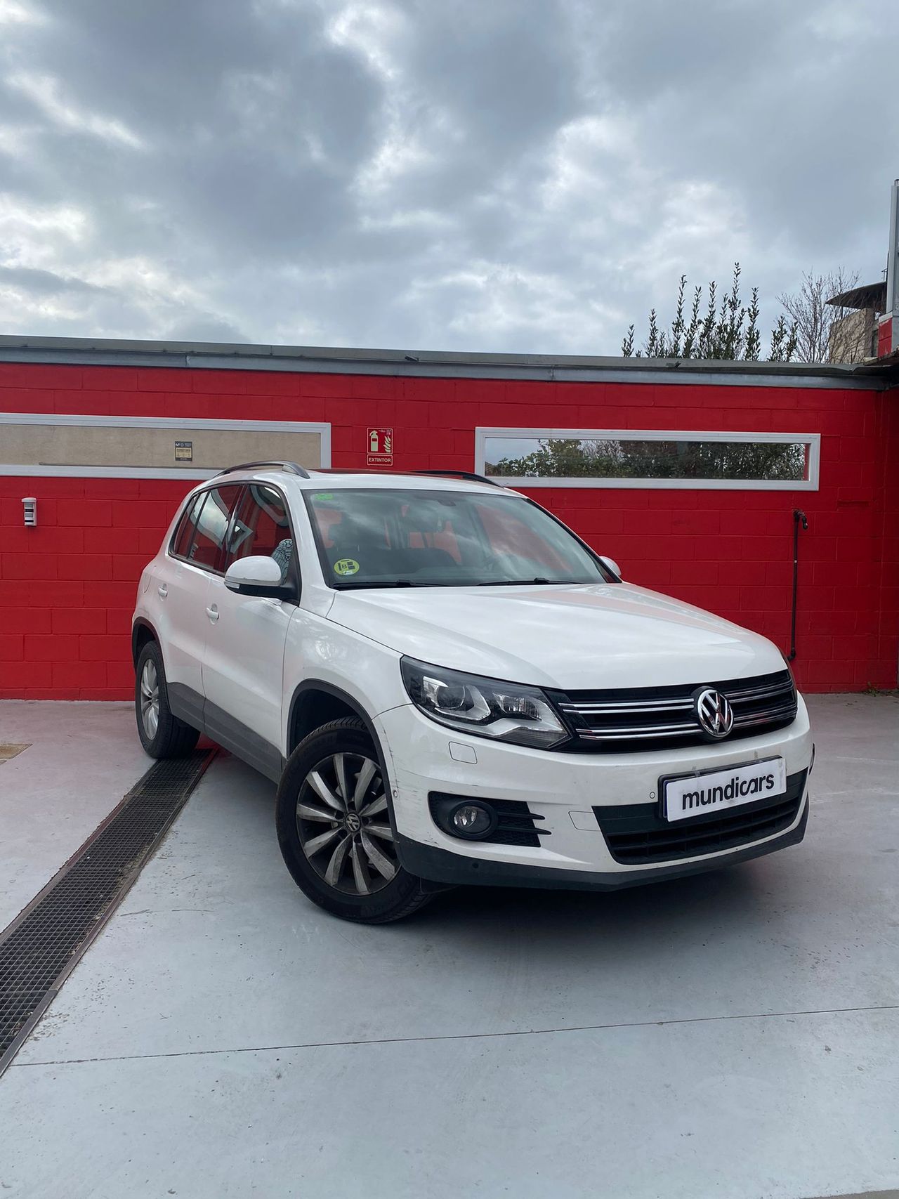 Volkswagen Tiguan 2.0 TDI 110cv 4x2 T1 BlueMotion Tech - Foto 3