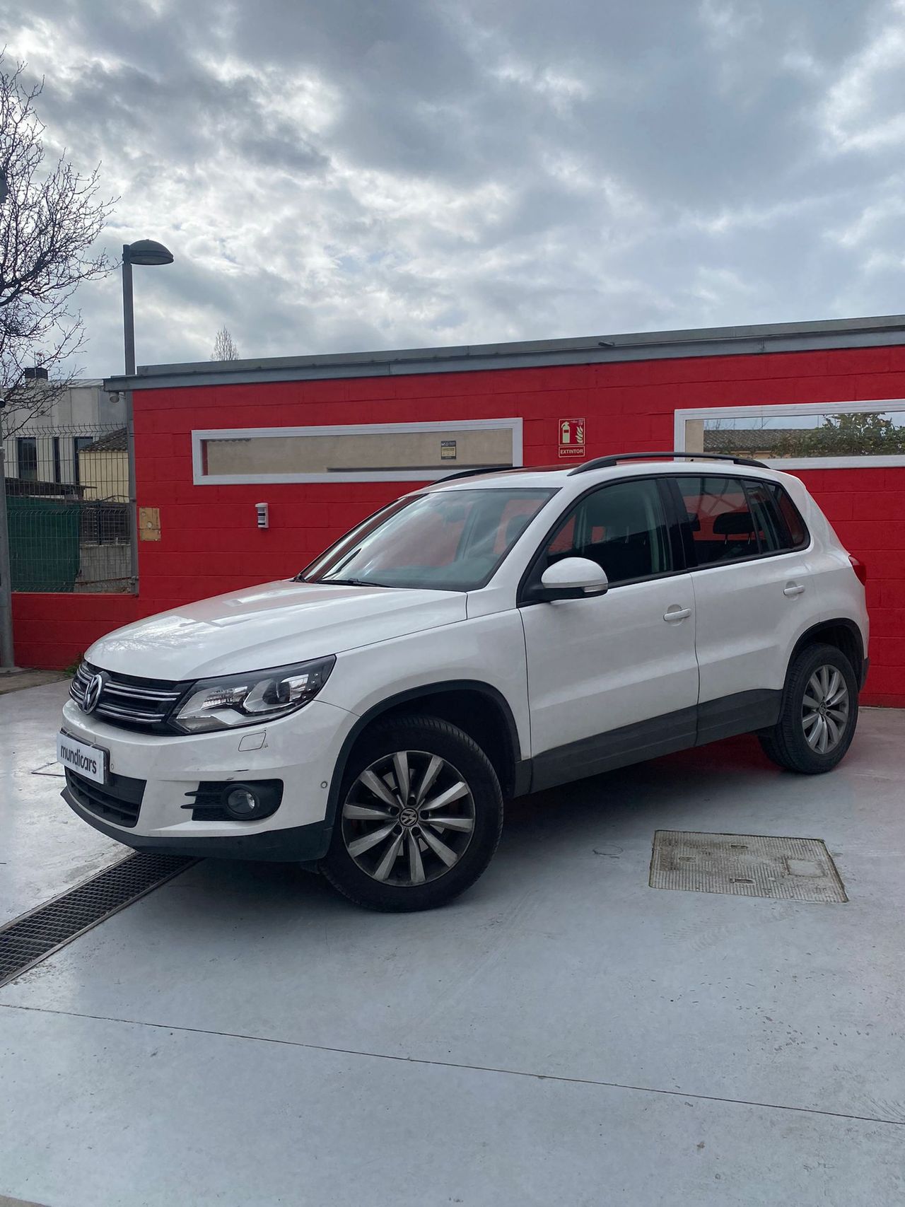 Volkswagen Tiguan 2.0 TDI 110cv 4x2 T1 BlueMotion Tech - Foto 8