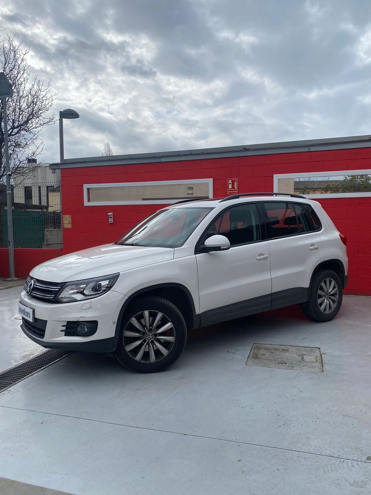 Volkswagen Tiguan 2.0 TDI 110cv 4x2 T1 BlueMotion Tech - Foto 9