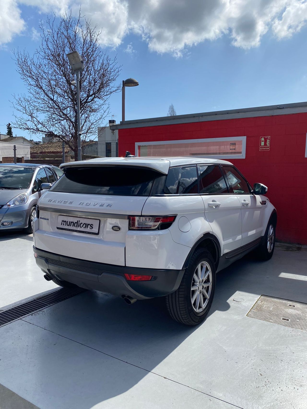 Land-Rover Range Rover Evoque 2.0L eD4 Diesel 150CV 4x2 SE - Foto 11