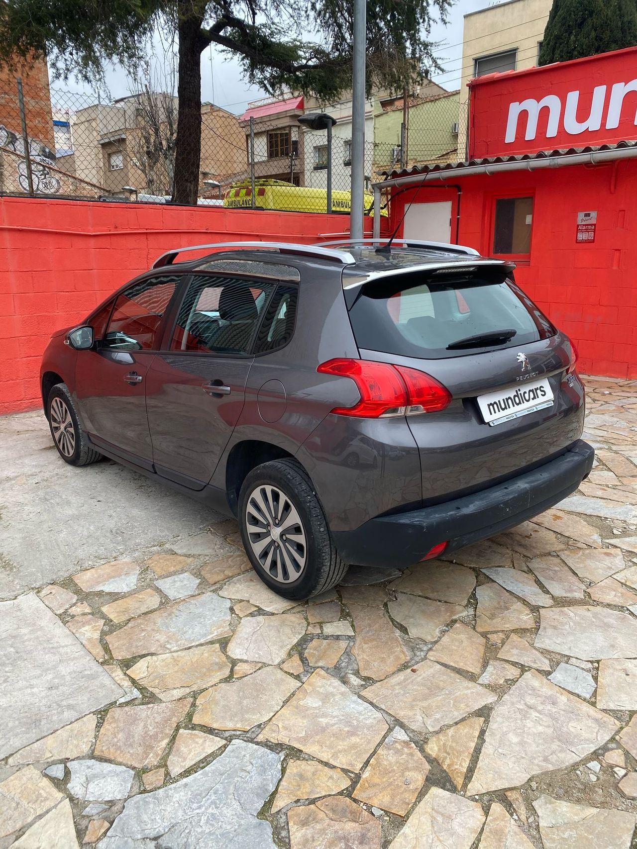 Peugeot 2008 Active 1.6 e-HDi 92 ETG6 - Foto 8