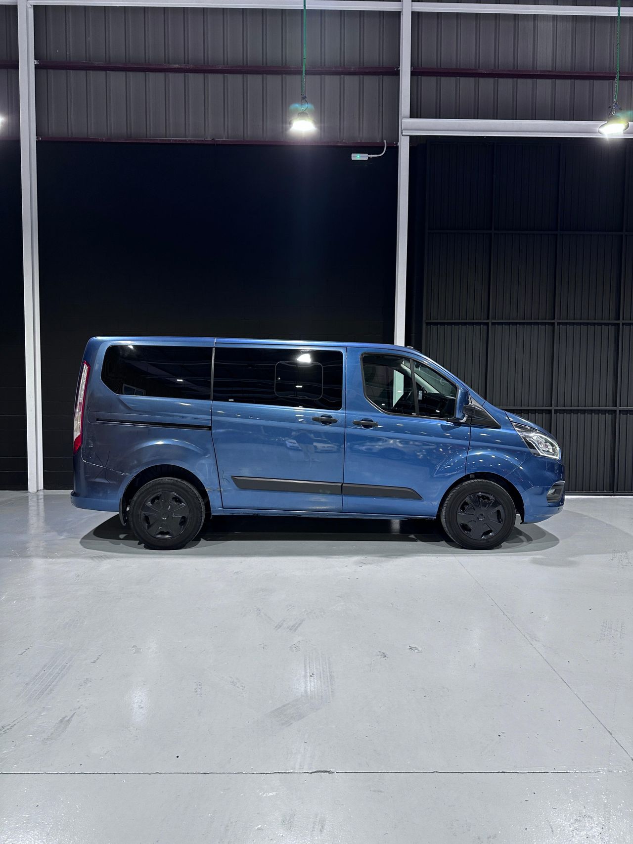 Ford Transit Custom 2.0 TDCI 320 L1 Nugget  - Foto 6