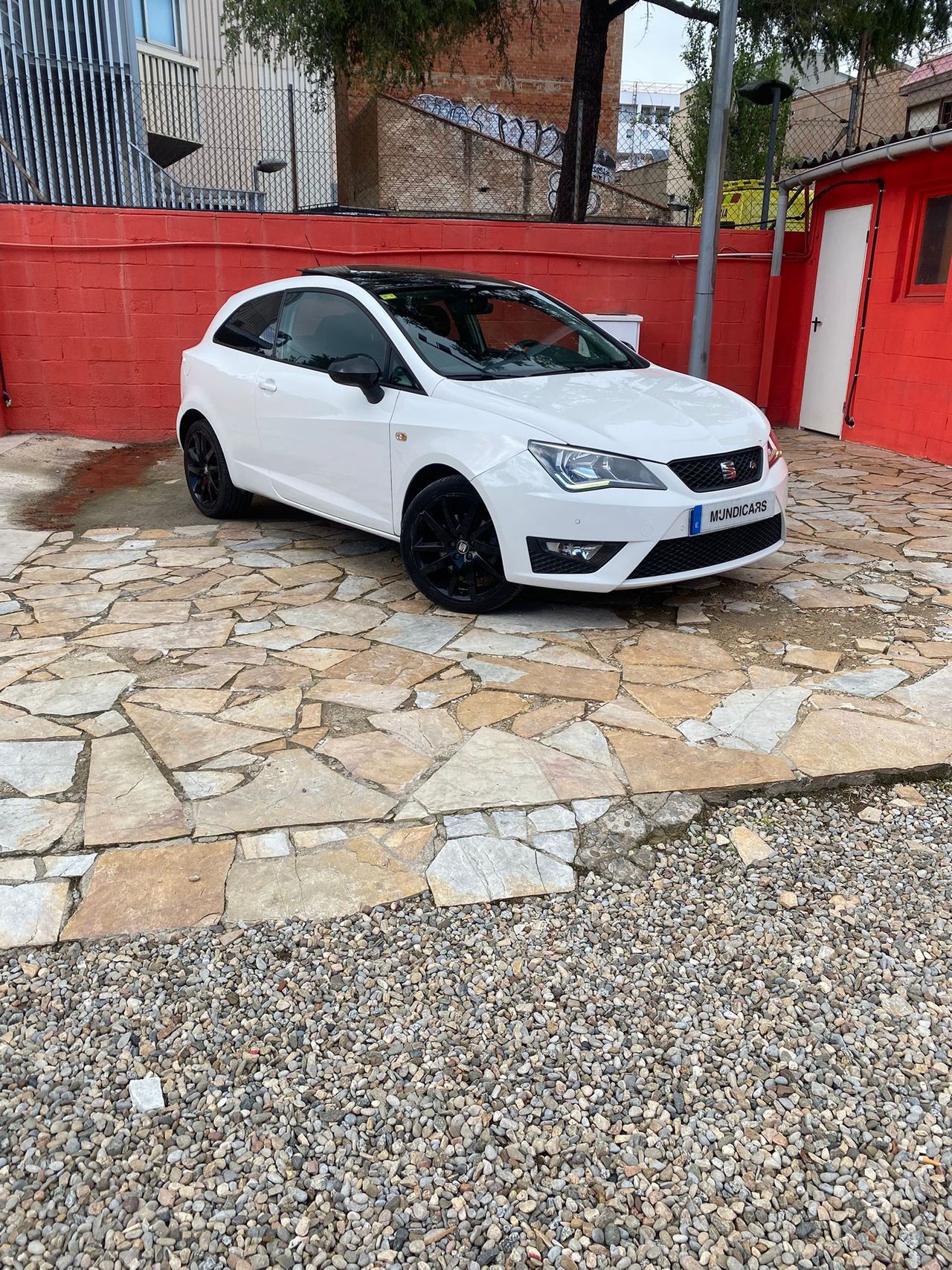 Seat Ibiza SC 1.4 TDI 105cv FR - Foto 4