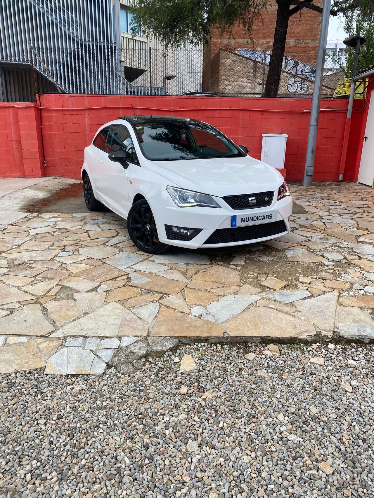 Seat Ibiza SC 1.4 TDI 105cv FR - Foto 5
