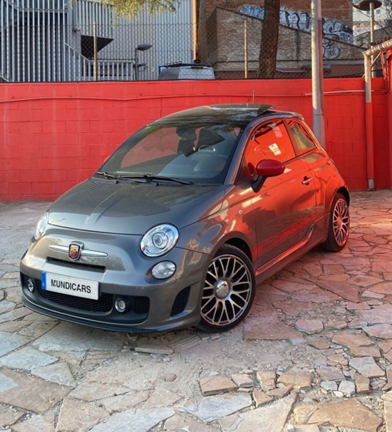 Abarth 500 1.4 16v T-Jet 135cv E6 - Foto 6
