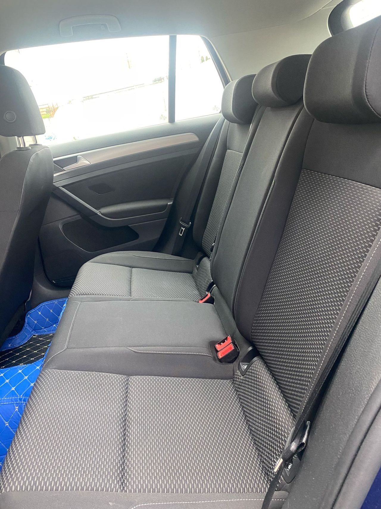 Volkswagen Golf Advance 1.6 TDI 85kW (115CV) - Foto 12