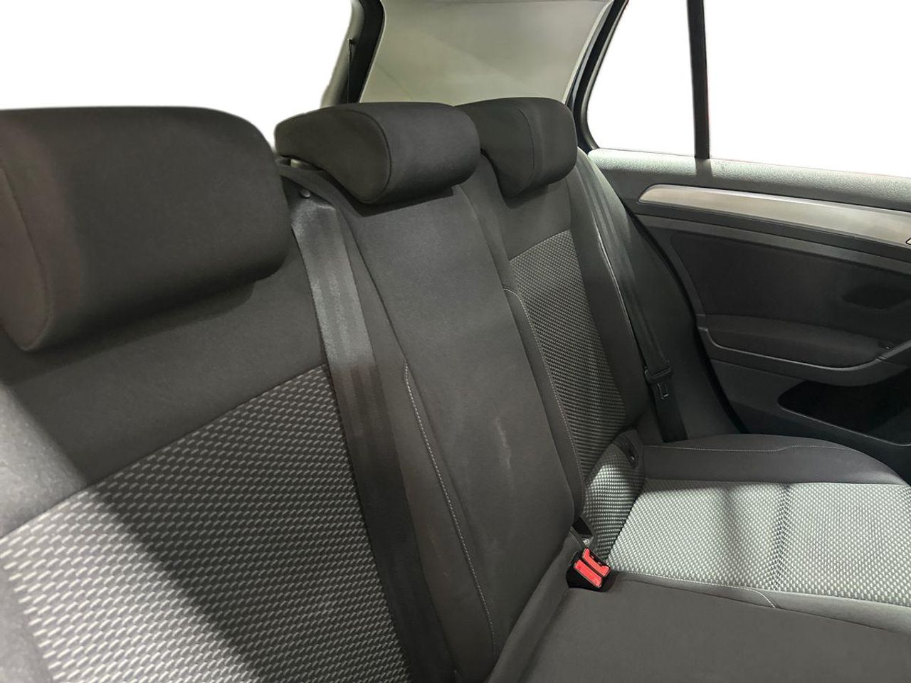Volkswagen Golf Advance 1.6 TDI 85kW (115CV) - Foto 18