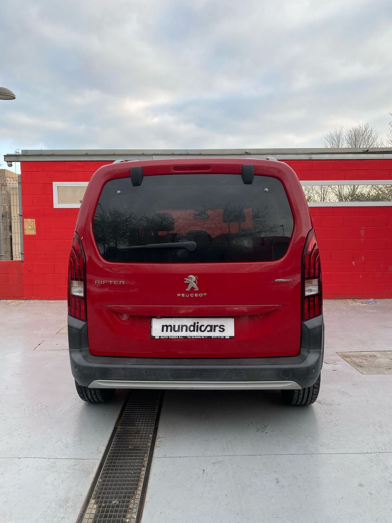 Peugeot Rifter GT Line Standard PureTech 81kW - Foto 11