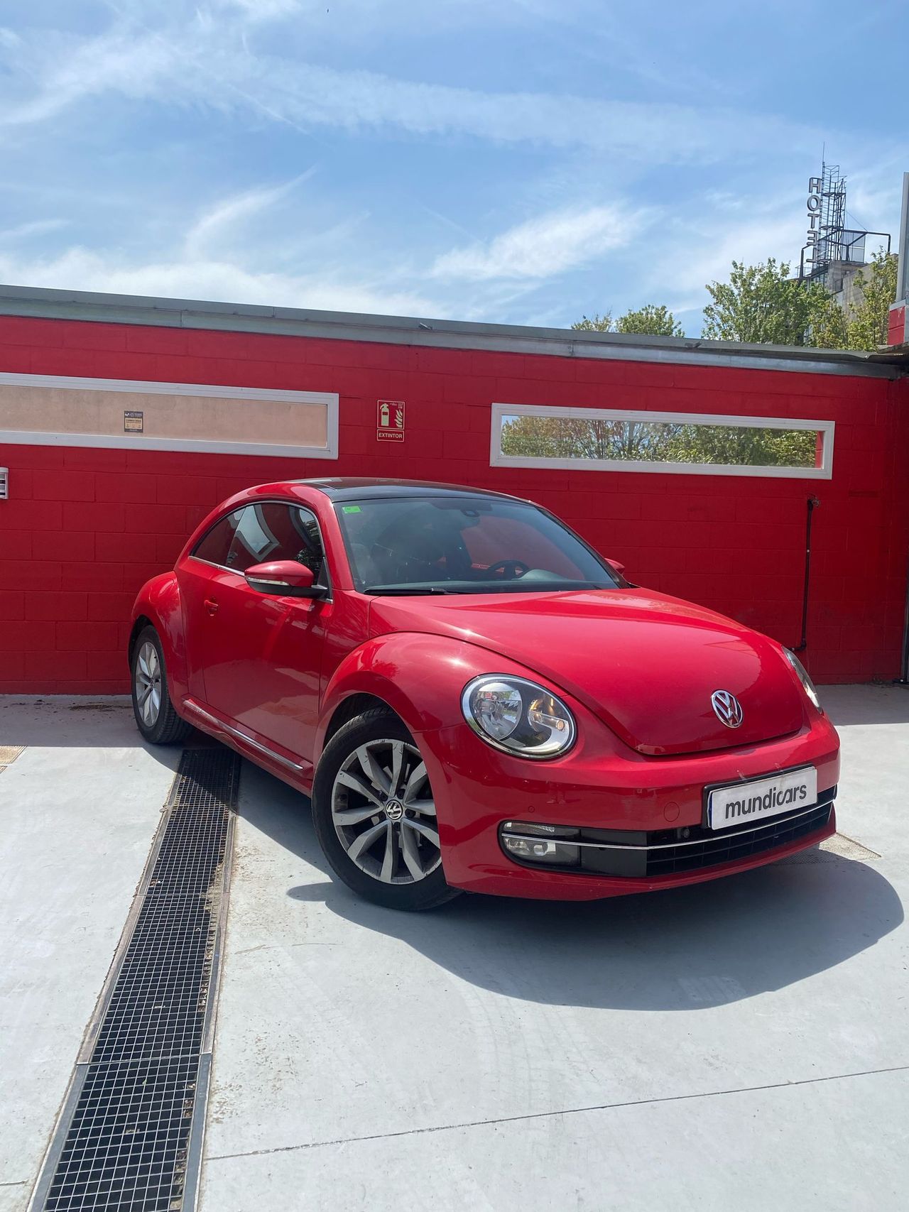 Volkswagen Beetle 1.6 TDI 105cv Design - Foto 3