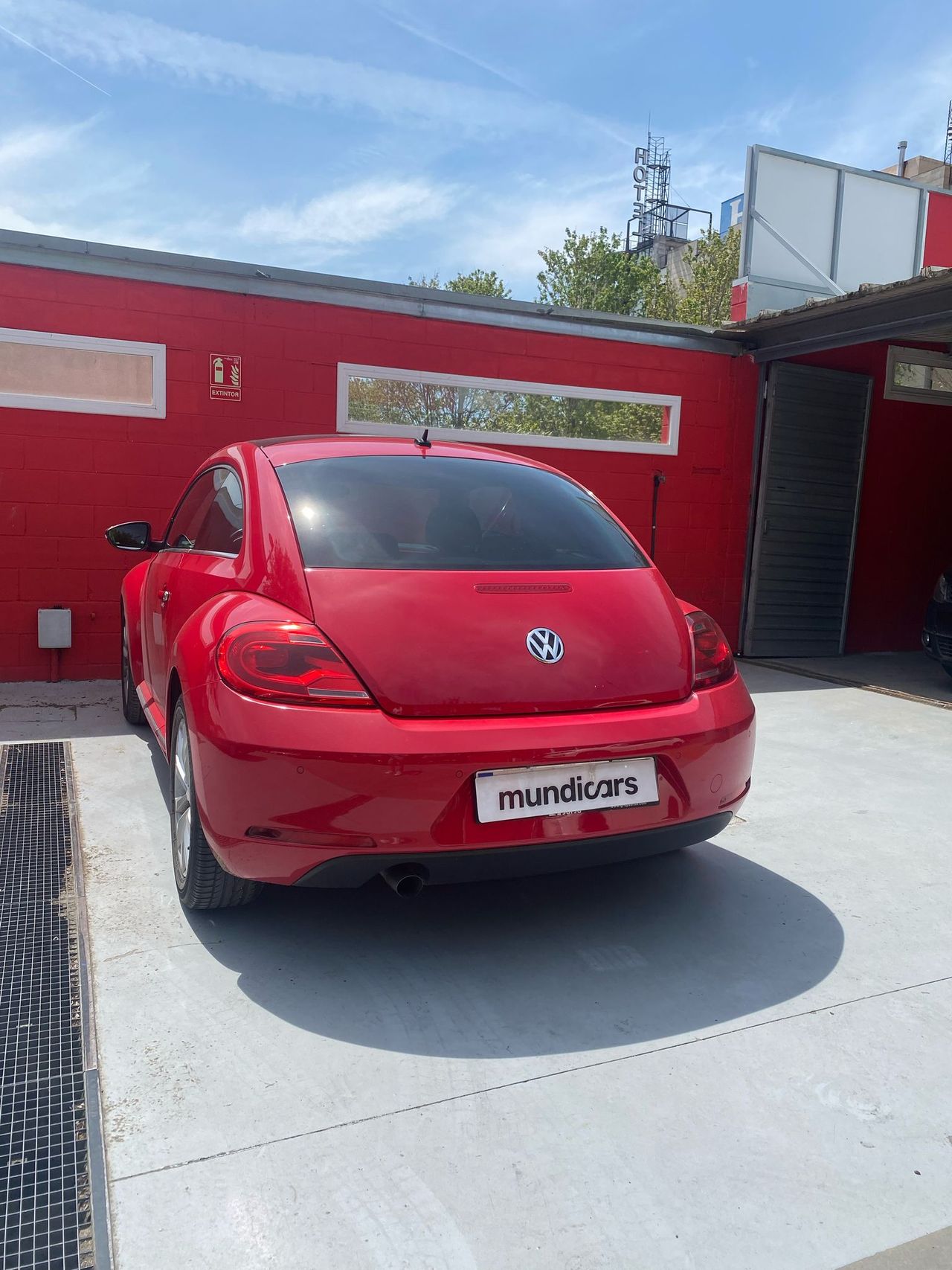 Volkswagen Beetle 1.6 TDI 105cv Design - Foto 10