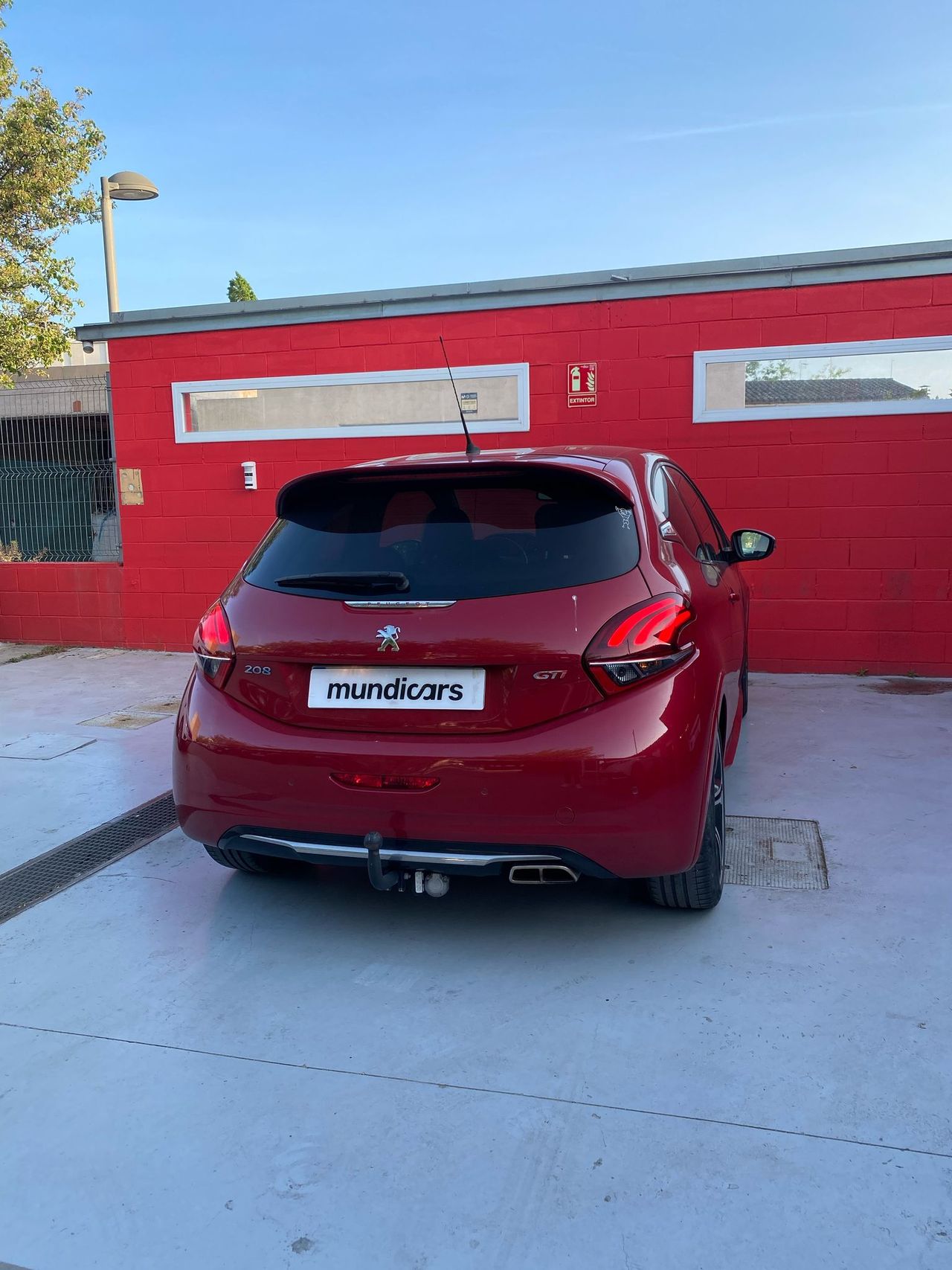 Peugeot 208 GTi by PEUGEOT SPORT - Foto 11
