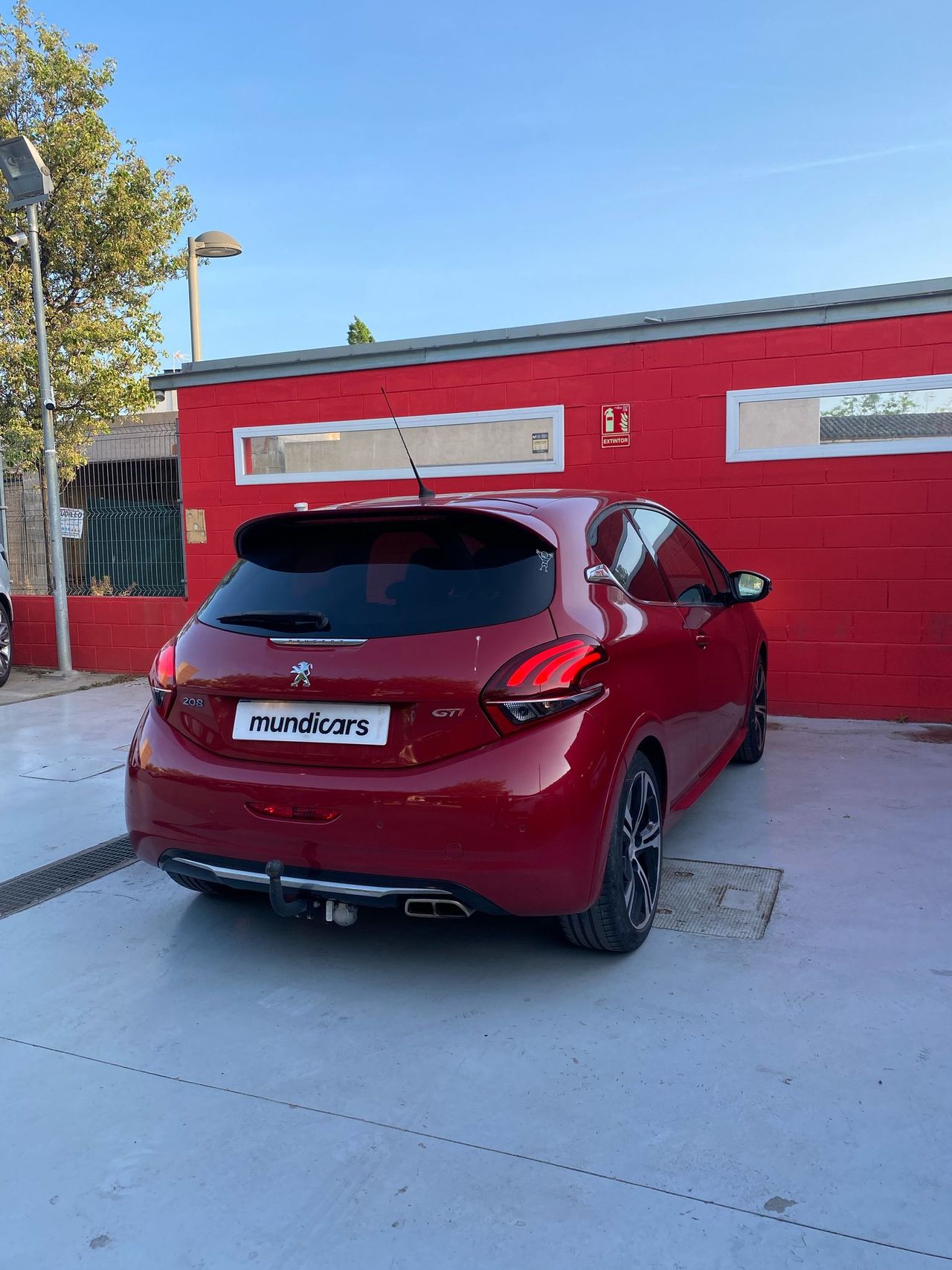 Peugeot 208 GTi by PEUGEOT SPORT - Foto 12