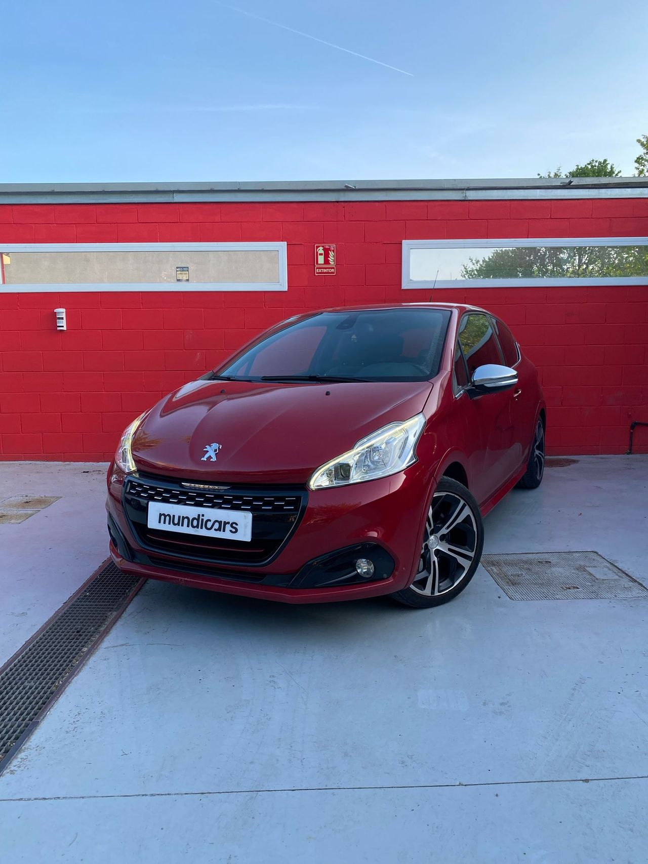Peugeot 208 GTi by PEUGEOT SPORT - Foto 8