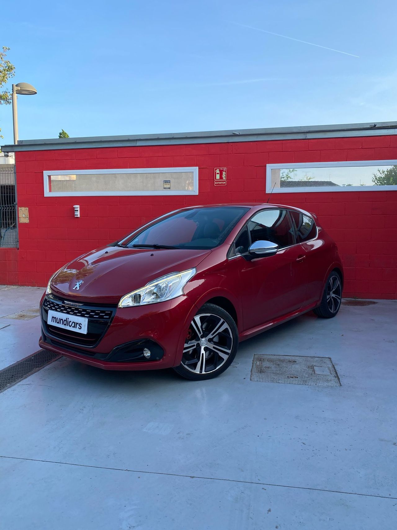 Peugeot 208 GTi by PEUGEOT SPORT - Foto 6