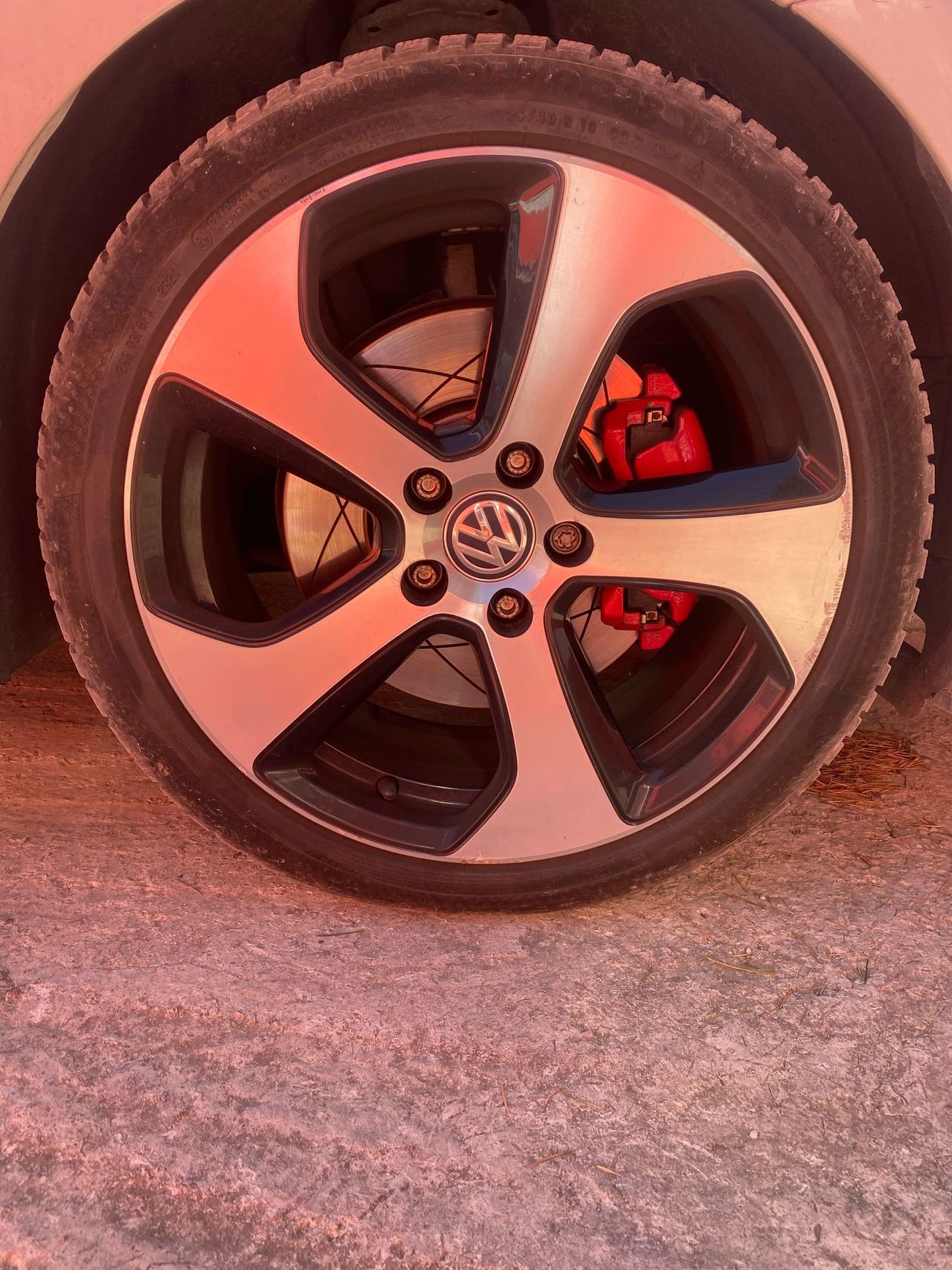 Volkswagen Golf GTI 2.0 TSI 220CV BMT - Foto 18