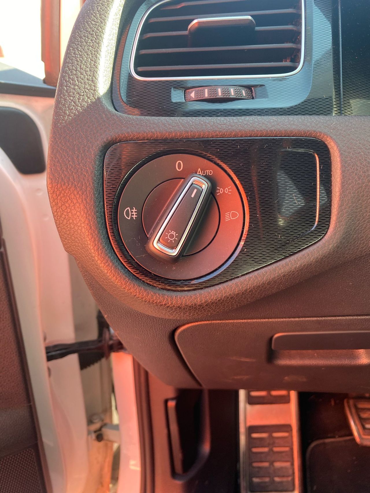 Volkswagen Golf GTI 2.0 TSI 220CV BMT - Foto 16