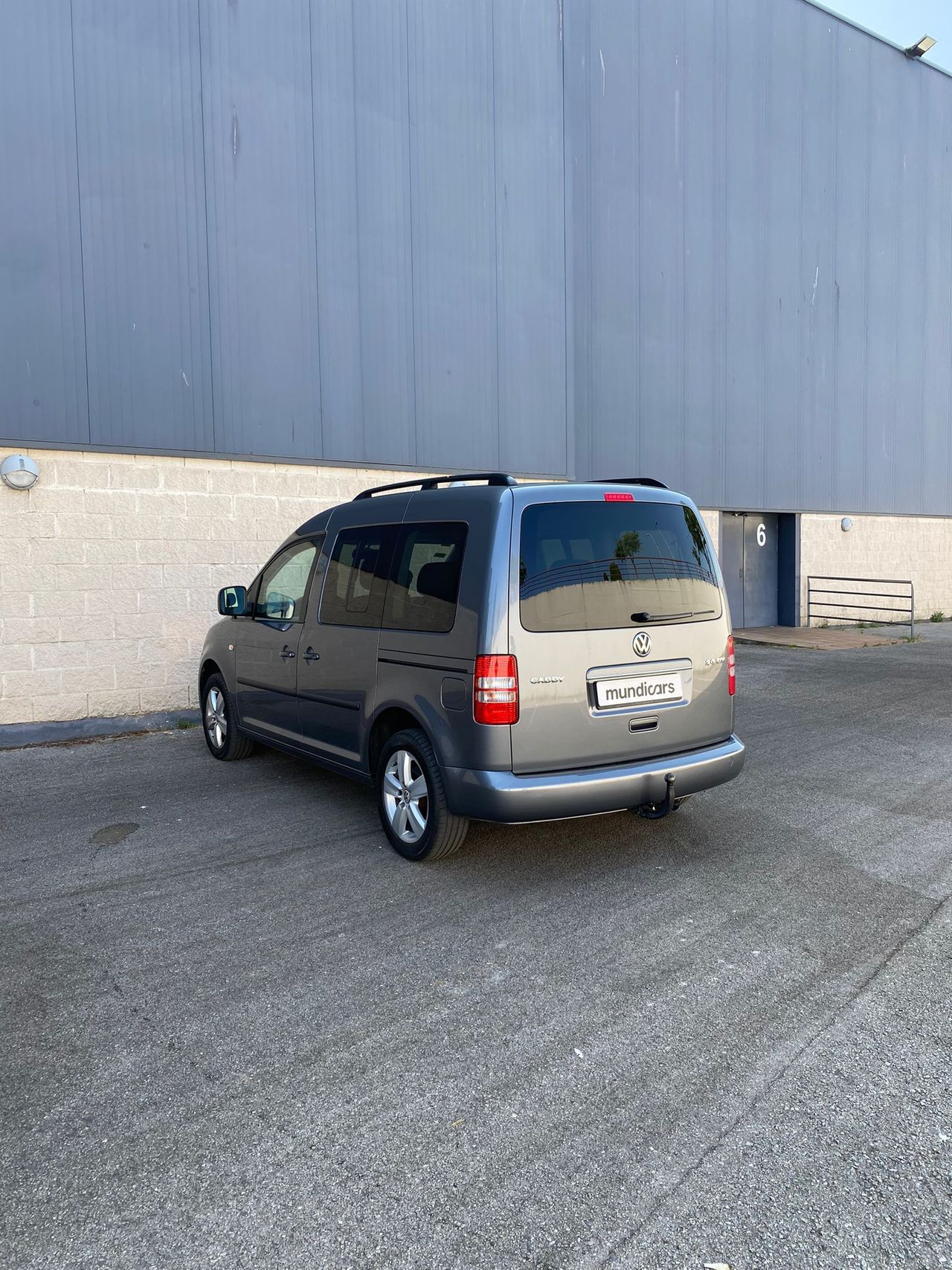 Volkswagen Caddy Comfortline 2.0 TDI 140cv 7pl - Foto 8