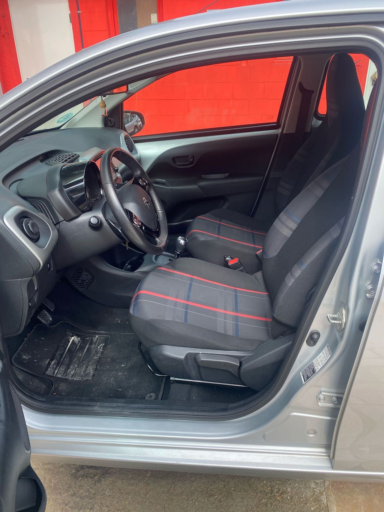 Peugeot 108 1.0 VTi 68 ETG5 - Foto 13