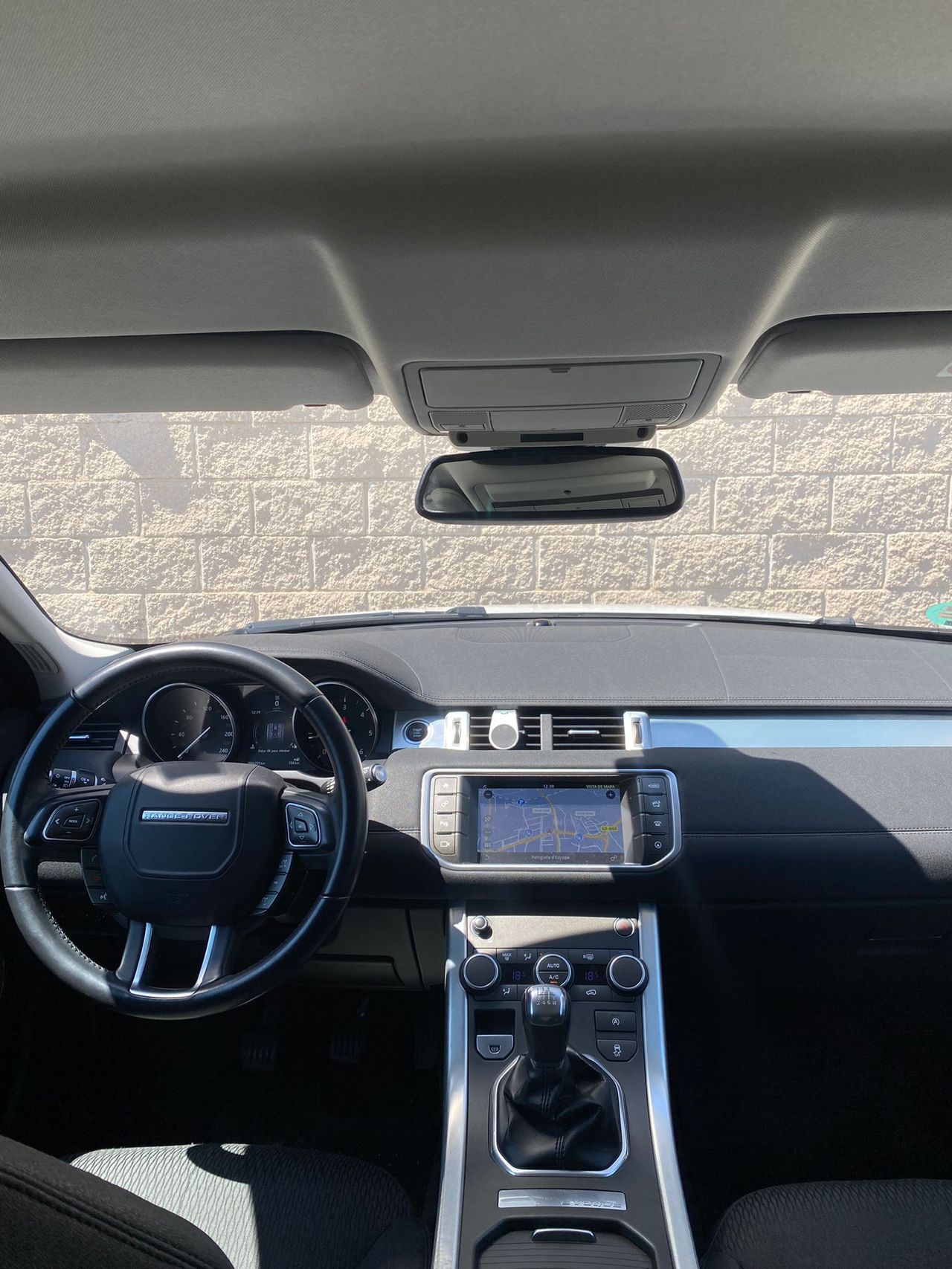 Land-Rover Range Rover Evoque 2.0L eD4 Diesel 110kW 4x2 SE Dynamic - Foto 12