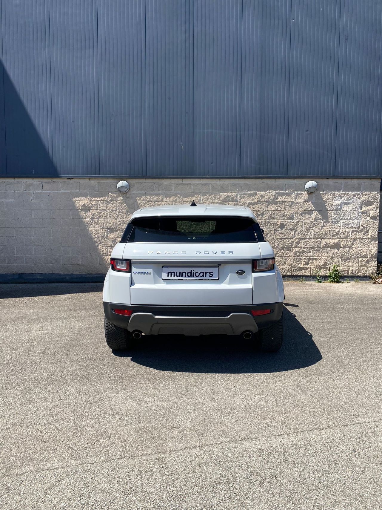 Land-Rover Range Rover Evoque 2.0L eD4 Diesel 110kW 4x2 SE Dynamic - Foto 9