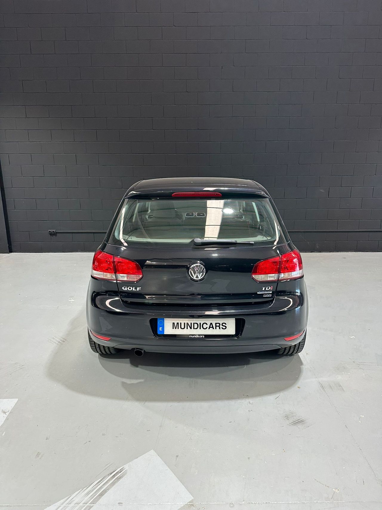 Volkswagen Golf 1.6 TDI 105 DSG Advance BMotion Tech - Foto 9