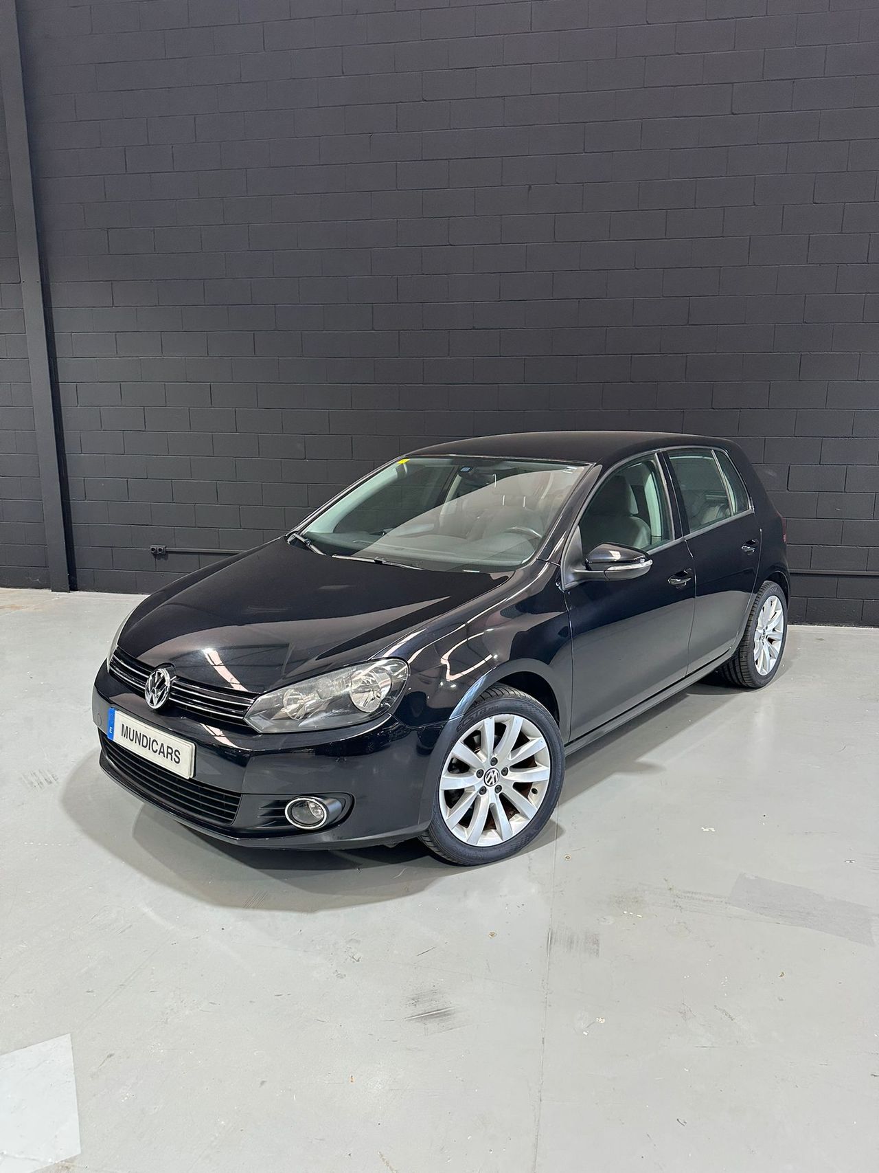 Volkswagen Golf 1.6 TDI 105 DSG Advance BMotion Tech - Foto 6