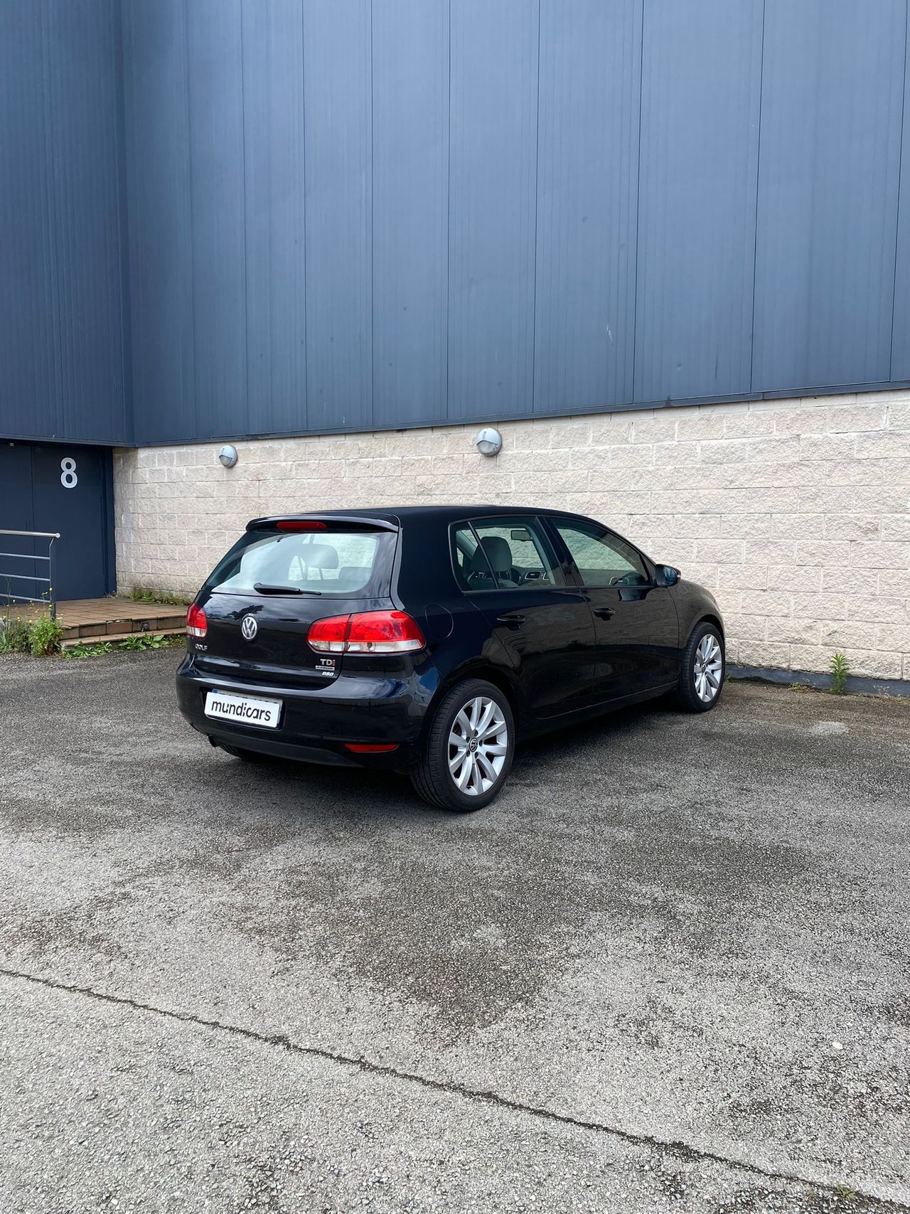 Volkswagen Golf 1.6 TDI 105 DSG Advance BMotion Tech - Foto 9