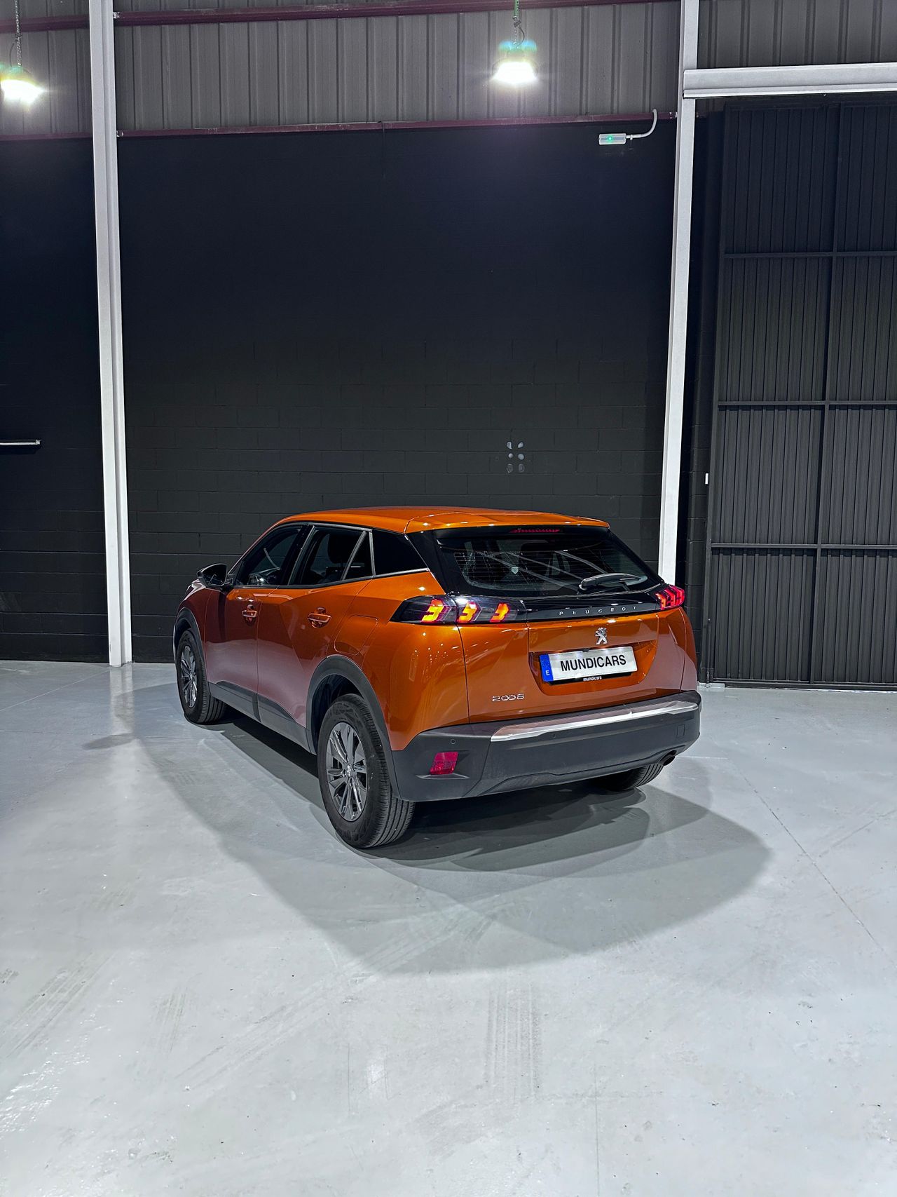 Peugeot 2008 Active Pack Puretech 100 S&S 6 Vel. MAN - Foto 8