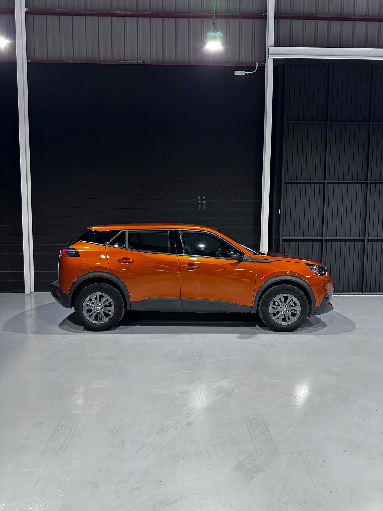 Peugeot 2008 Active Pack Puretech 100 S&S 6 Vel. MAN - Foto 7