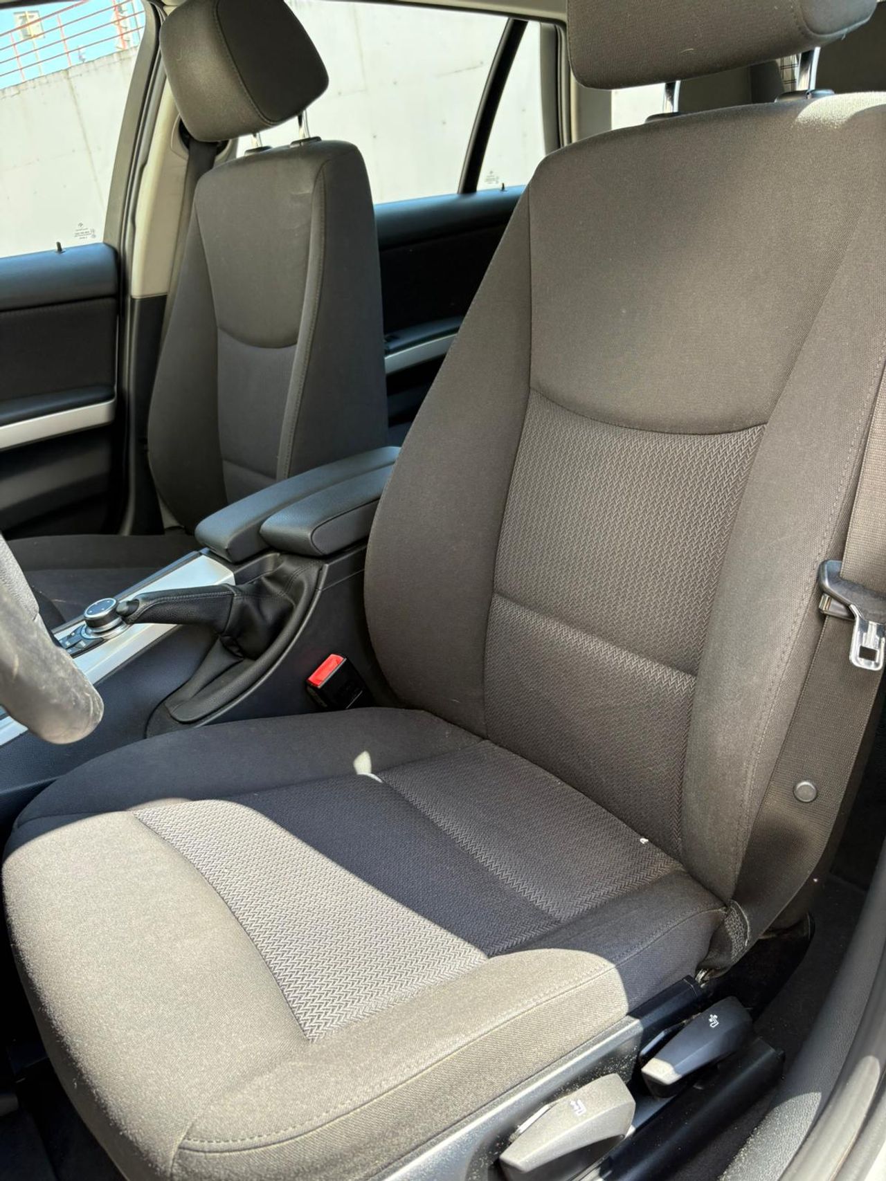 BMW Serie 3 318d Auto Touring - Foto 12