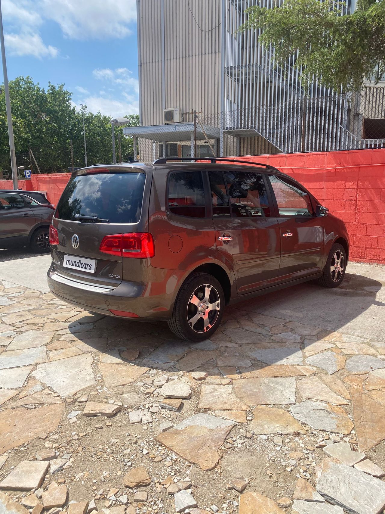 Volkswagen Touran 2.0 TDI 140cv Advance - Foto 11