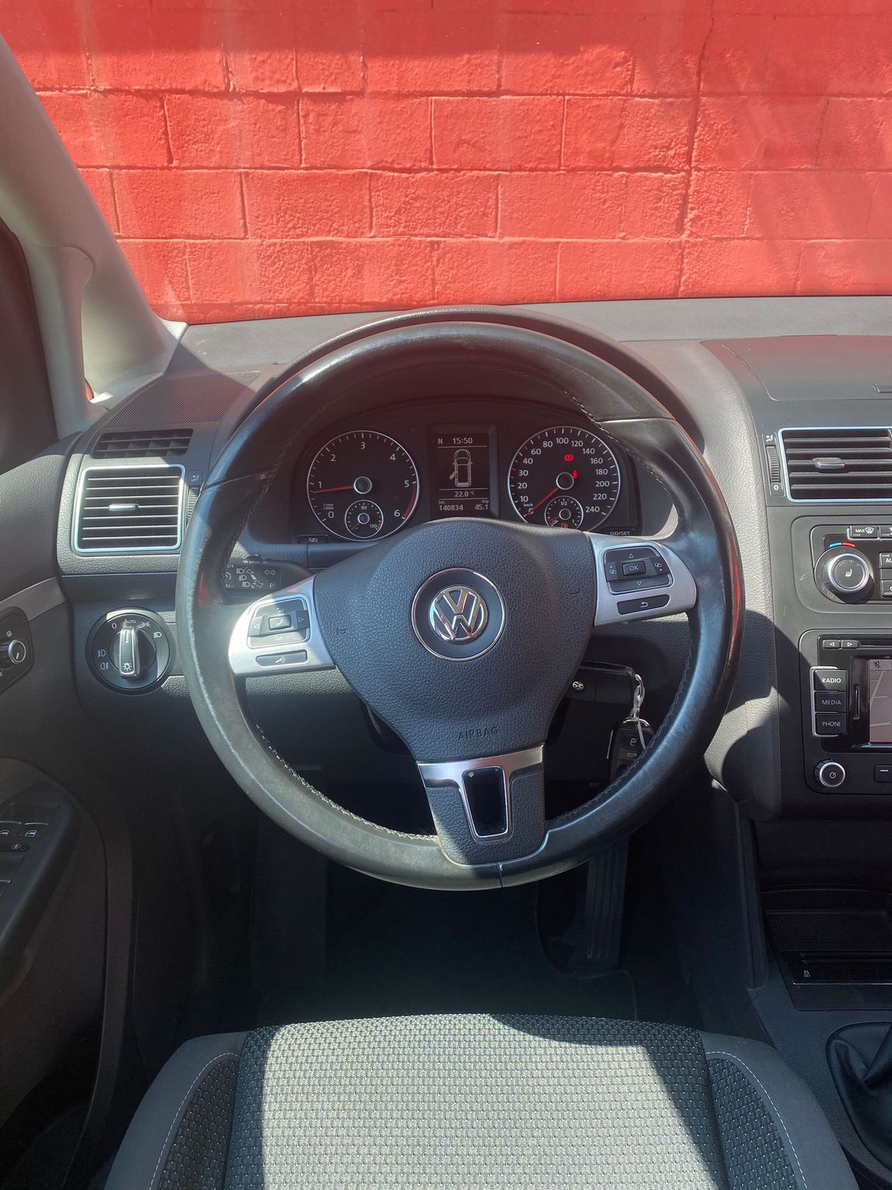 Volkswagen Touran 2.0 TDI 140cv Advance - Foto 15
