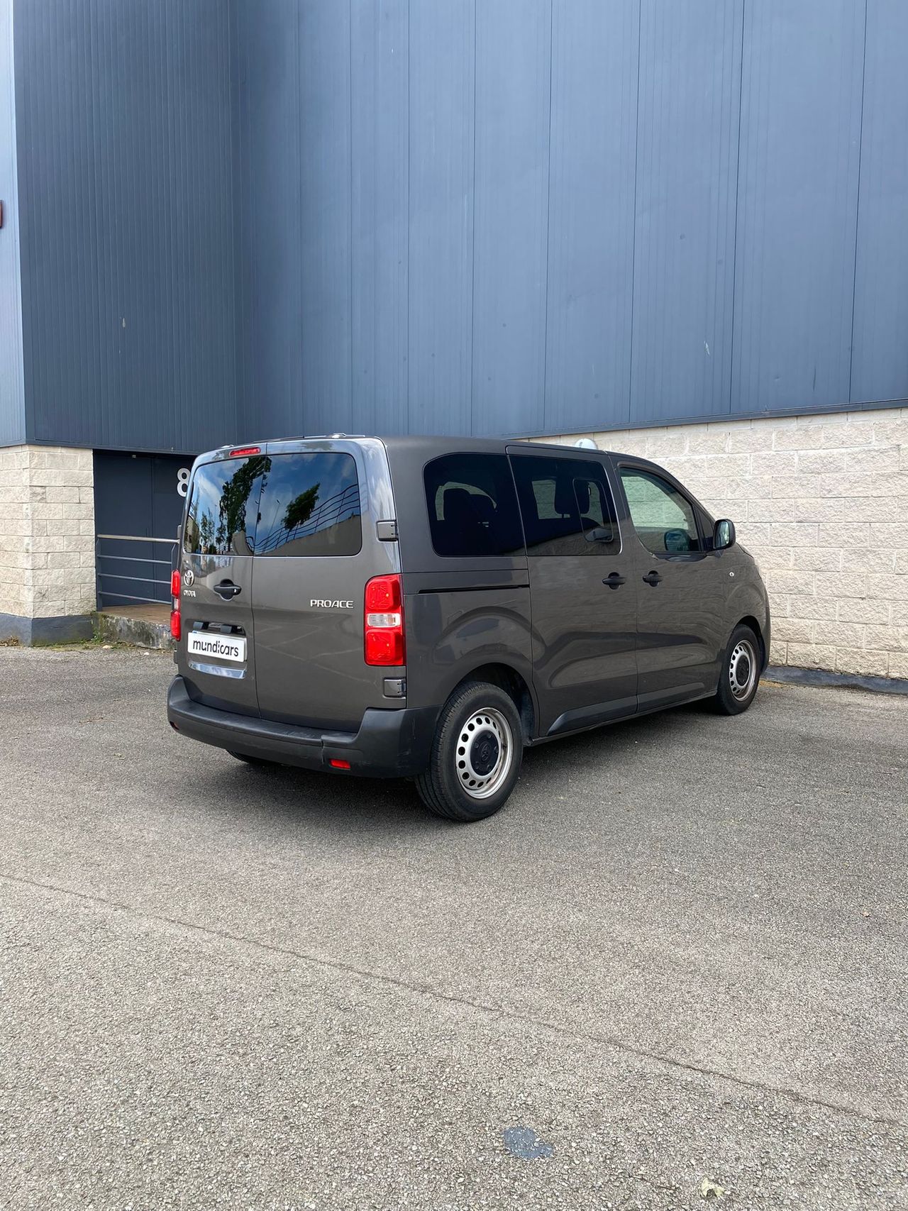 Toyota Proace Verso FAMILY COMPACT 1,6D 115 CV 5P MID - Foto 7
