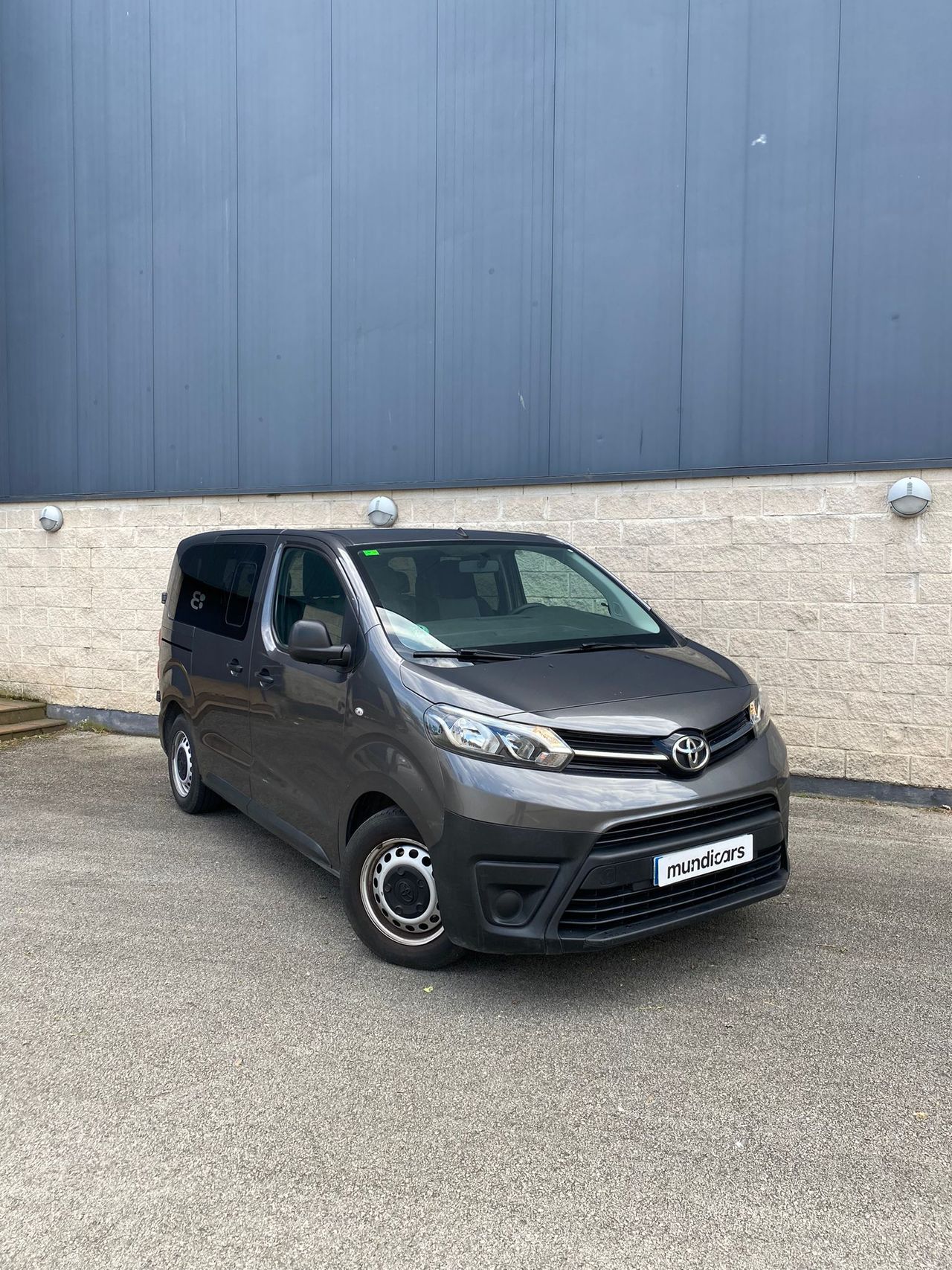 Toyota Proace Verso FAMILY COMPACT 1,6D 115 CV 5P MID - Foto 3